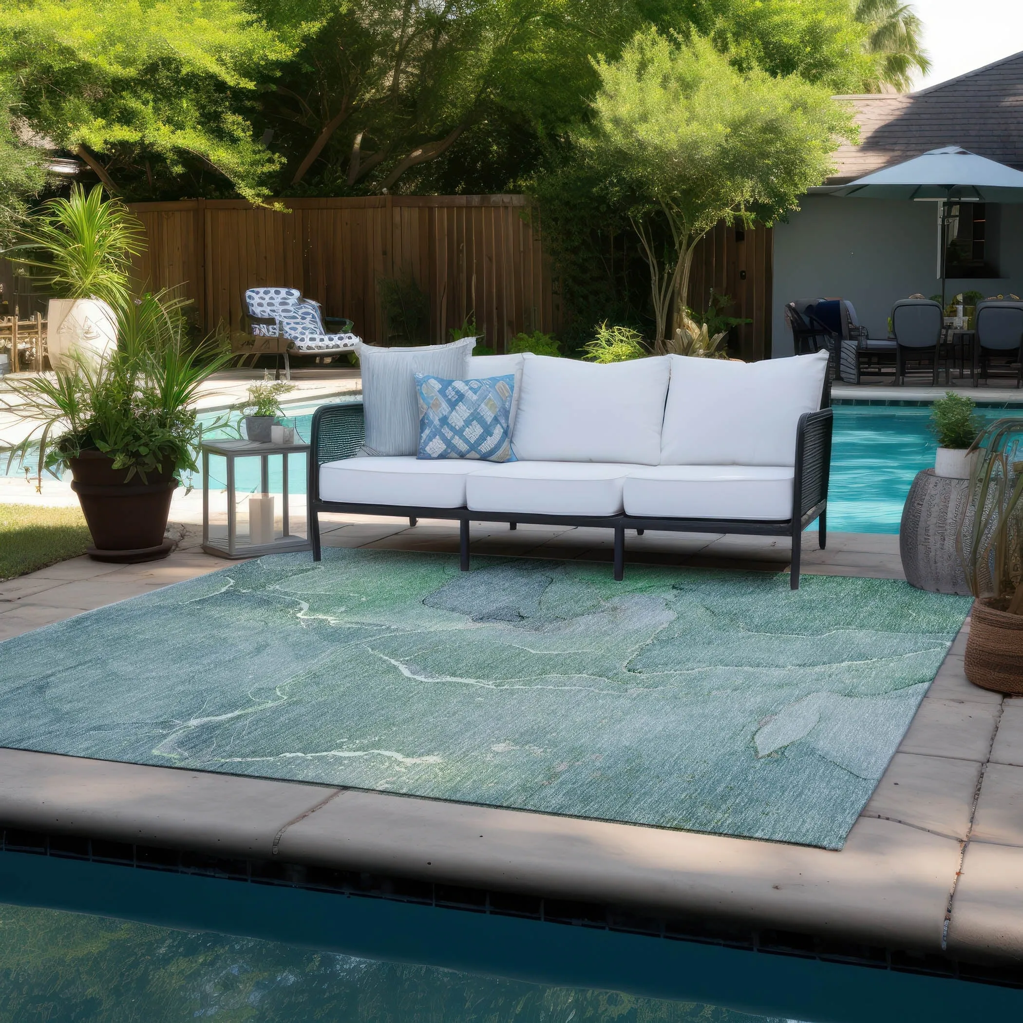 Machine Washable Indoor/ Outdoor Chantille Watercolor Rug