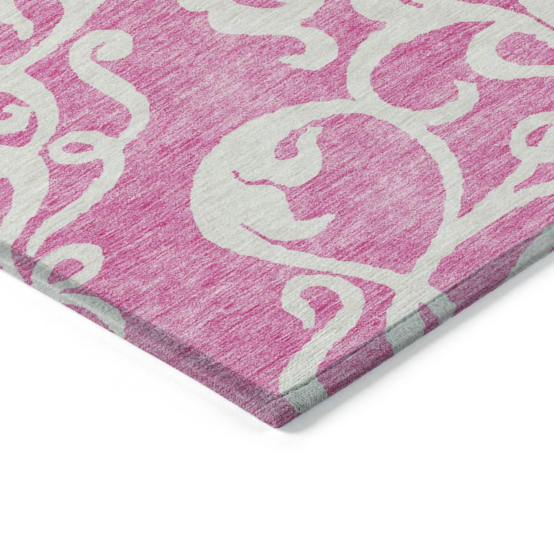 Machine Washable Indoor/ Outdoor Damask Glam Chantille Rug