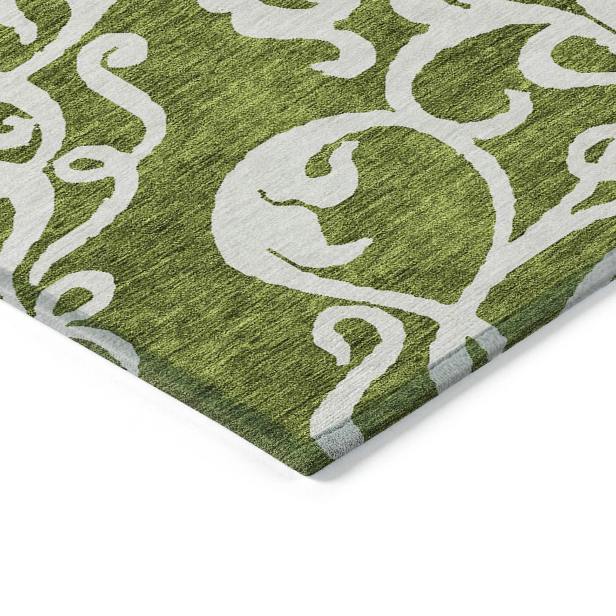 Machine Washable Indoor/ Outdoor Damask Glam Chantille Rug