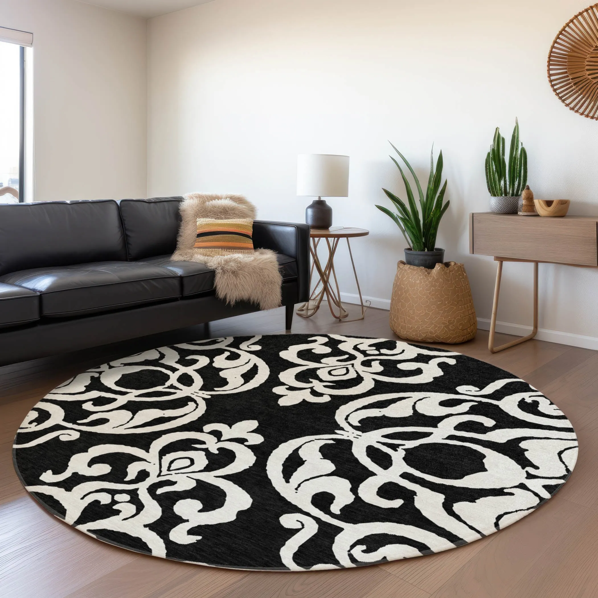 Machine Washable Indoor/ Outdoor Damask Glam Chantille Rug