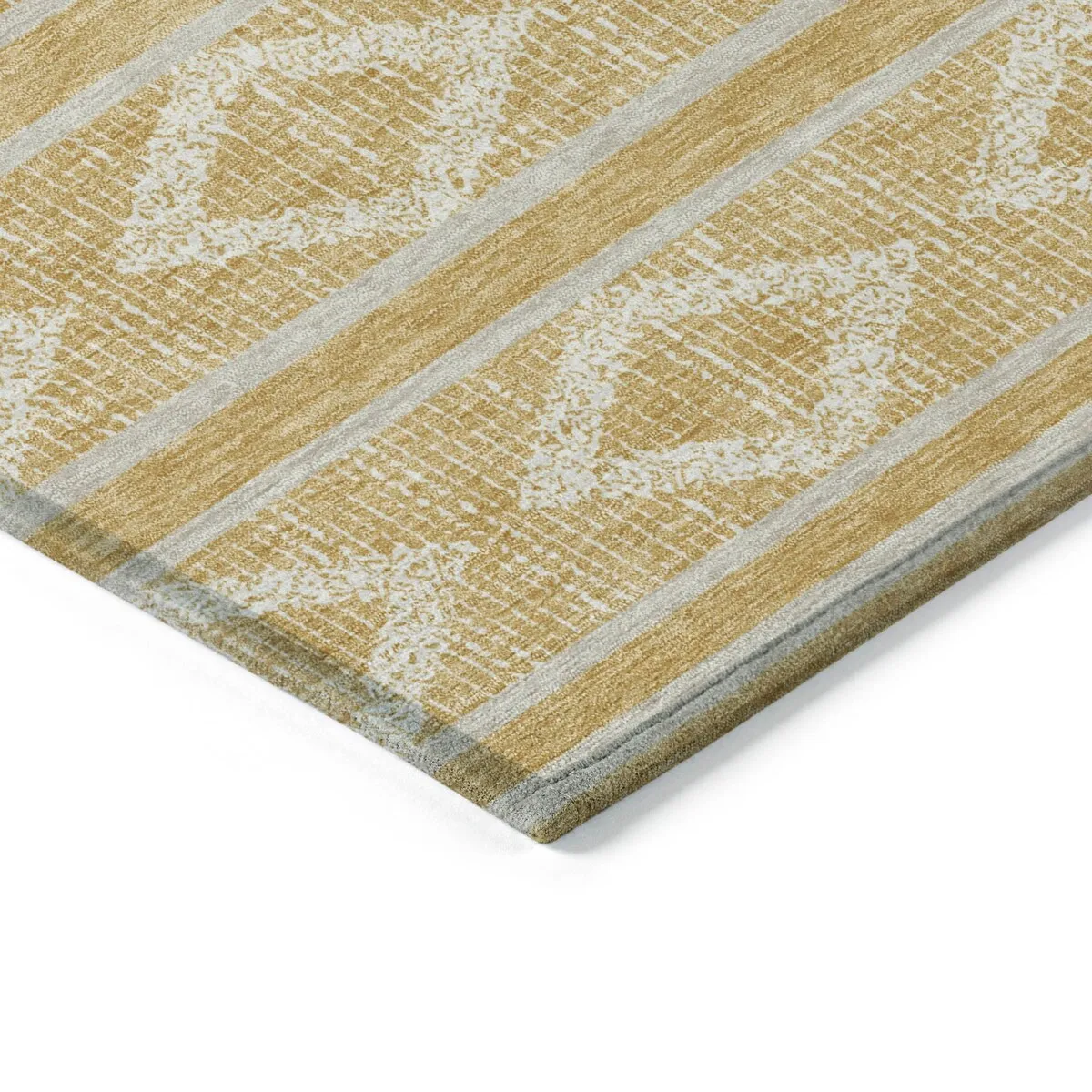 Machine Washable Indoor/ Outdoor Diamond Stripe Chantille Rug