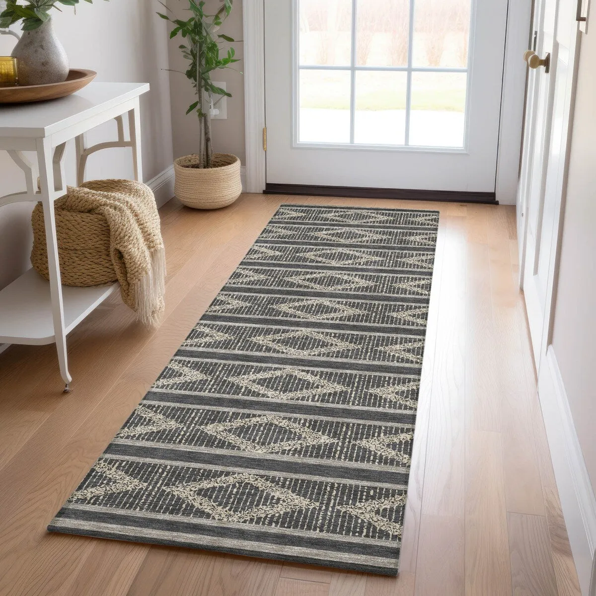 Machine Washable Indoor/ Outdoor Diamond Stripe Chantille Rug