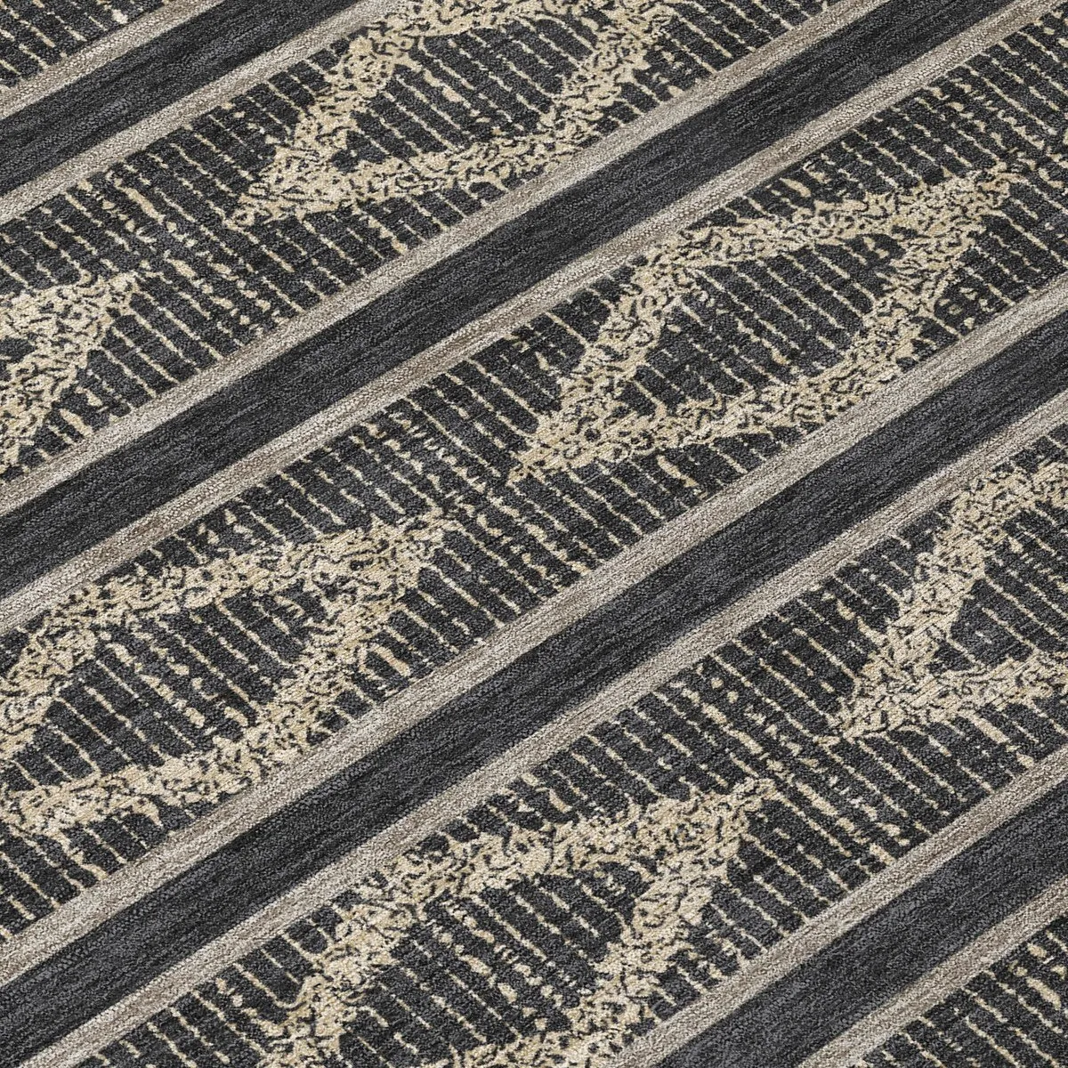 Machine Washable Indoor/ Outdoor Diamond Stripe Chantille Rug