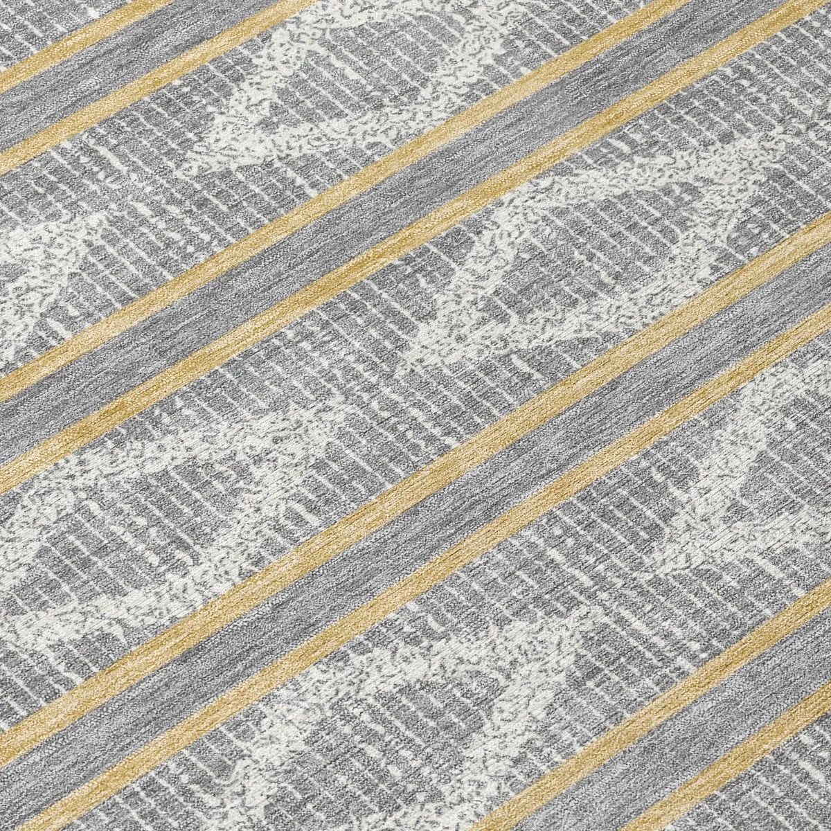 Machine Washable Indoor/ Outdoor Diamond Stripe Chantille Rug
