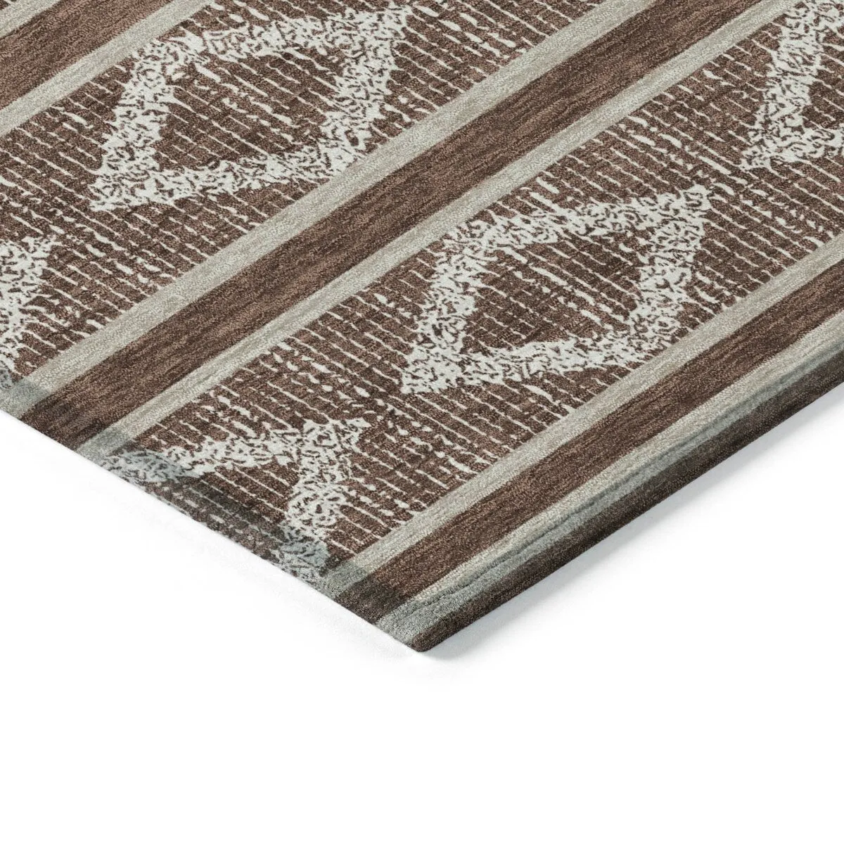 Machine Washable Indoor/ Outdoor Diamond Stripe Chantille Rug