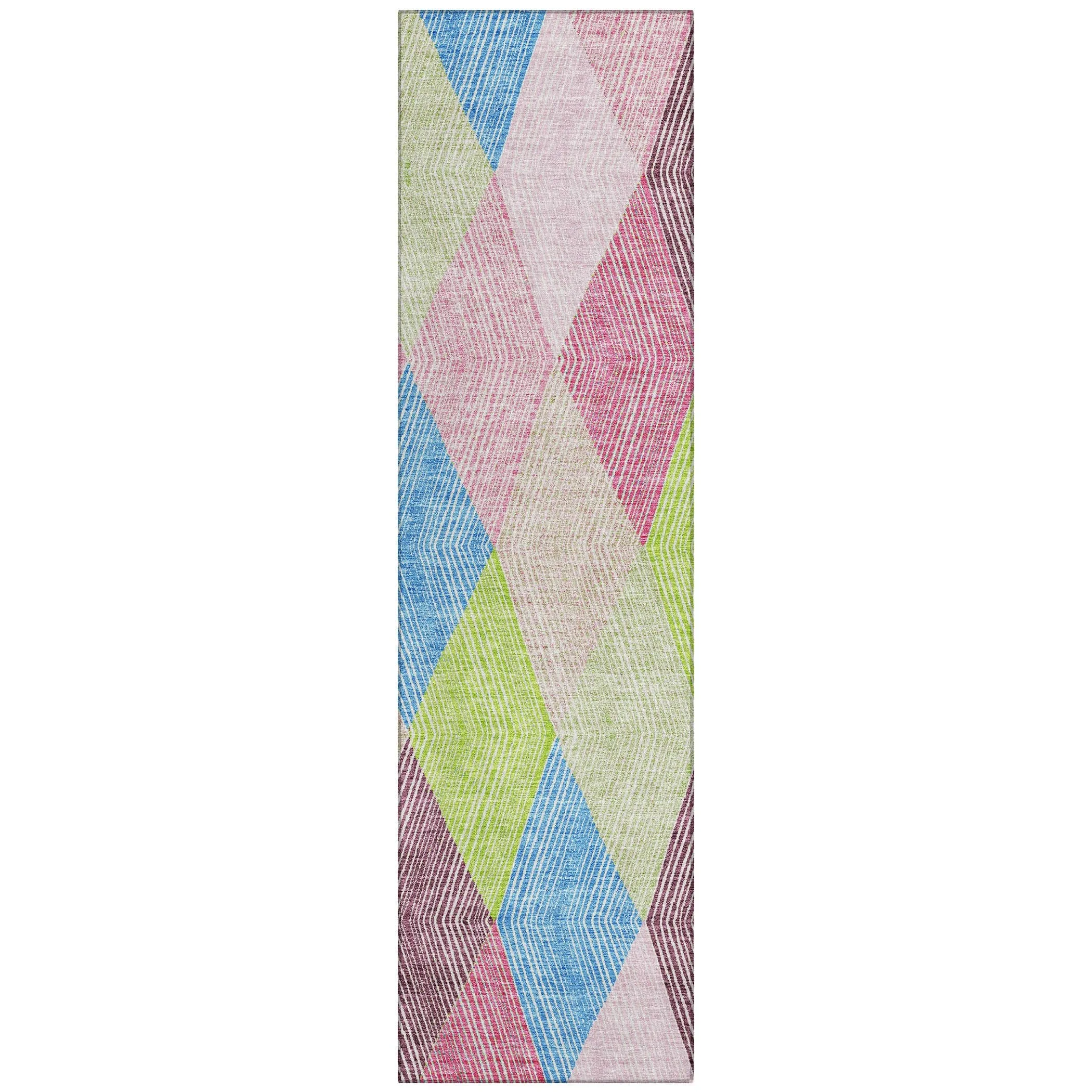 Machine Washable Indoor/ Outdoor Diamond Stripes Chantille Rug