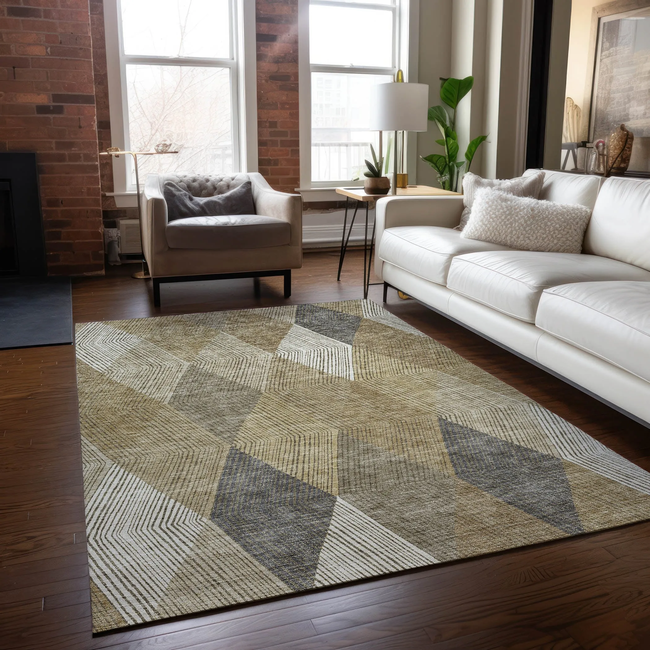 Machine Washable Indoor/ Outdoor Diamond Stripes Chantille Rug