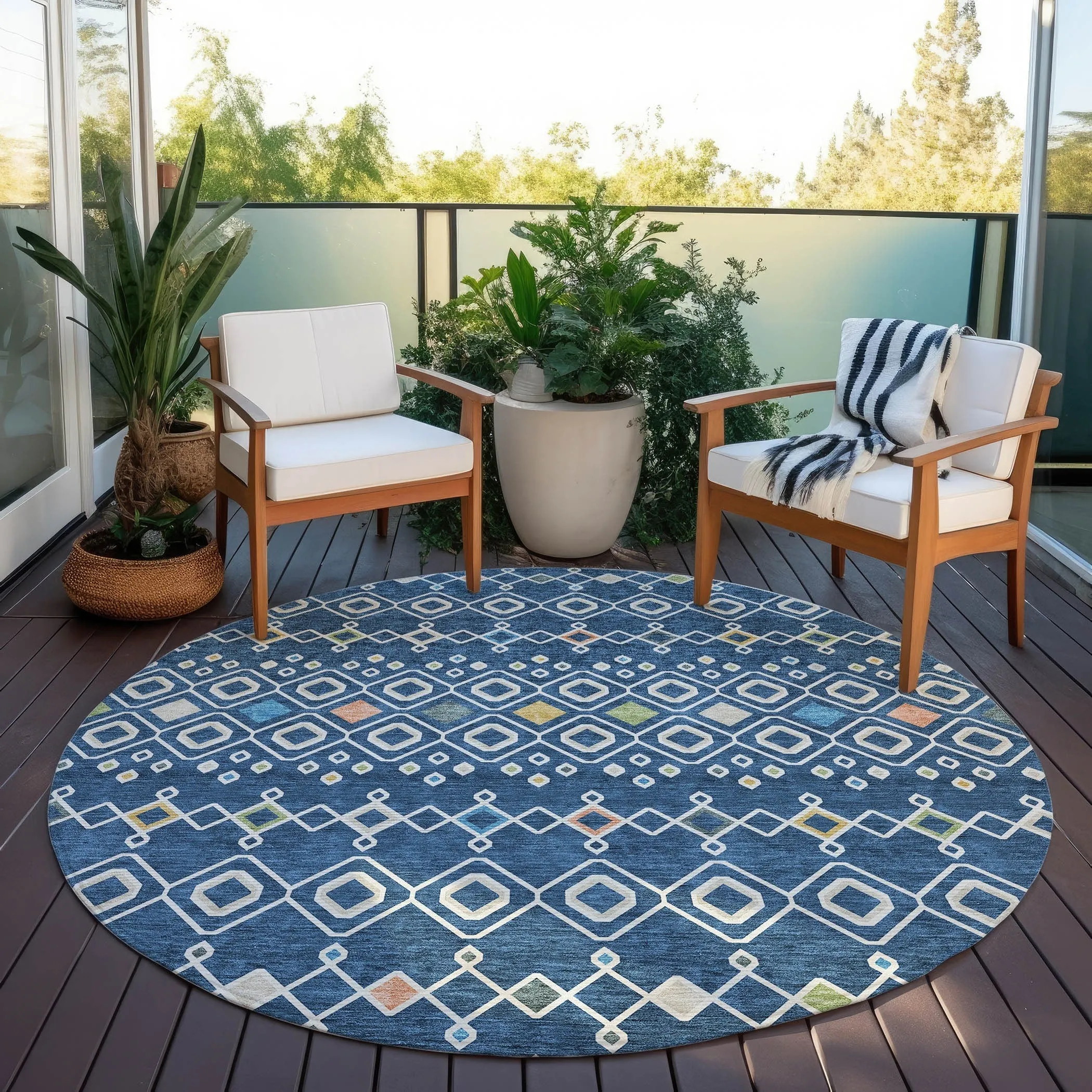 Machine Washable Indoor/ Outdoor Global Contempory Chantille Rug