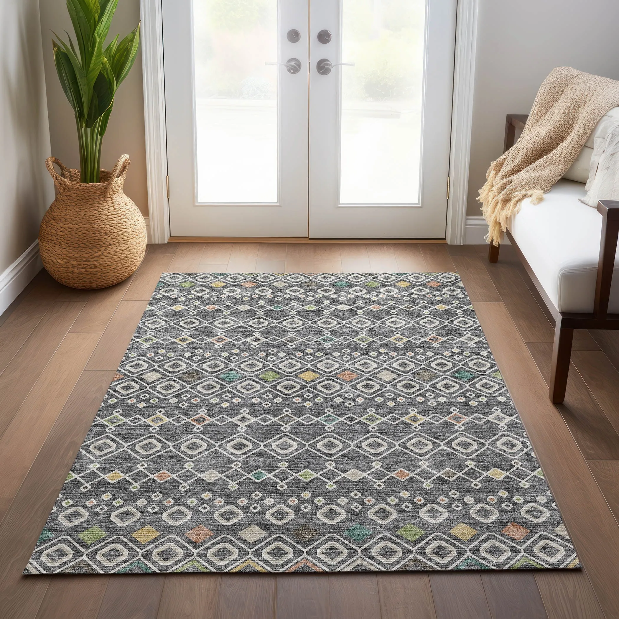 Machine Washable Indoor/ Outdoor Global Contempory Chantille Rug