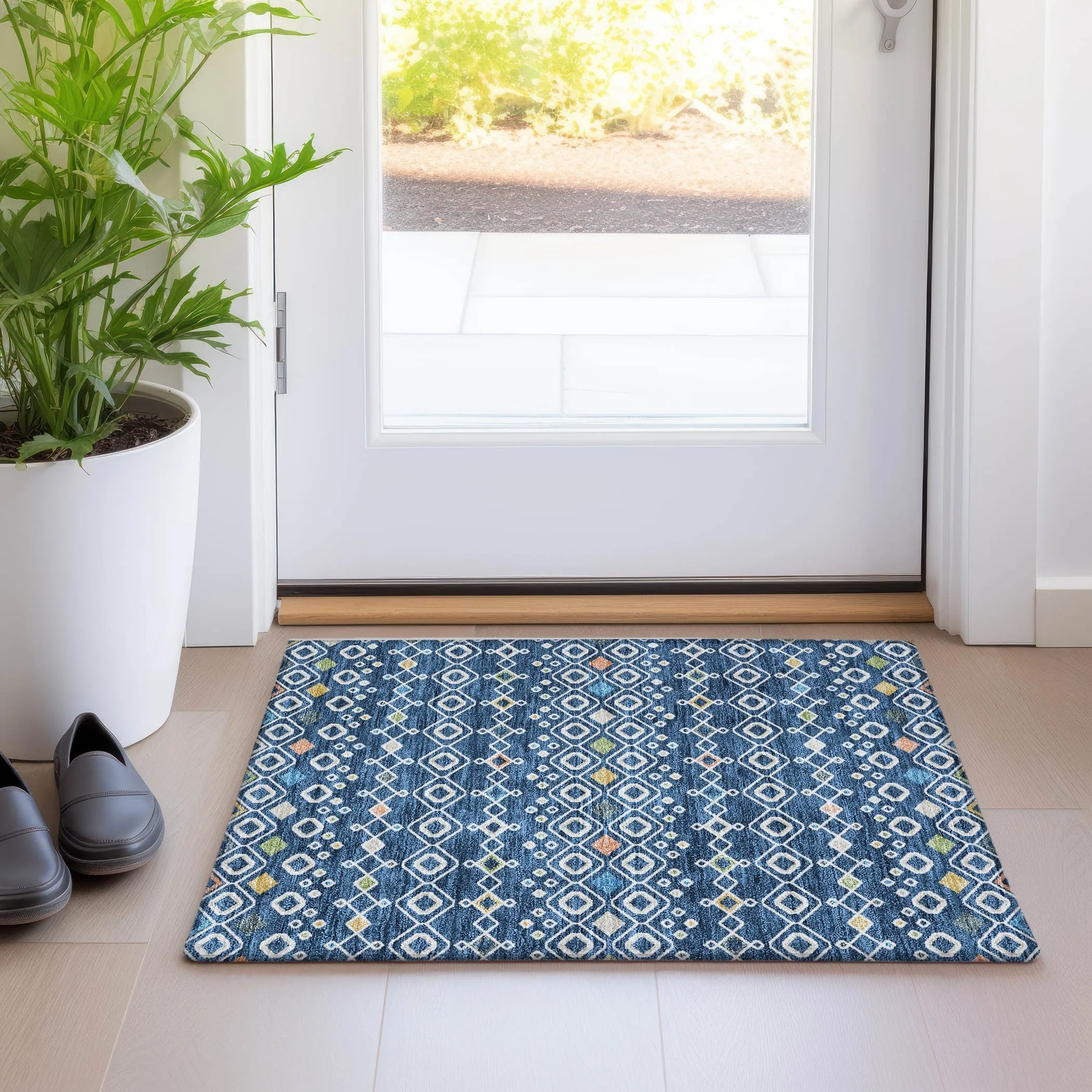 Machine Washable Indoor/ Outdoor Global Contempory Chantille Rug