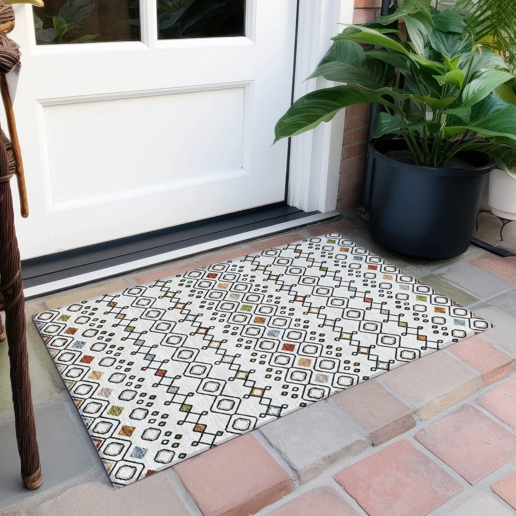 Machine Washable Indoor/ Outdoor Global Contempory Chantille Rug