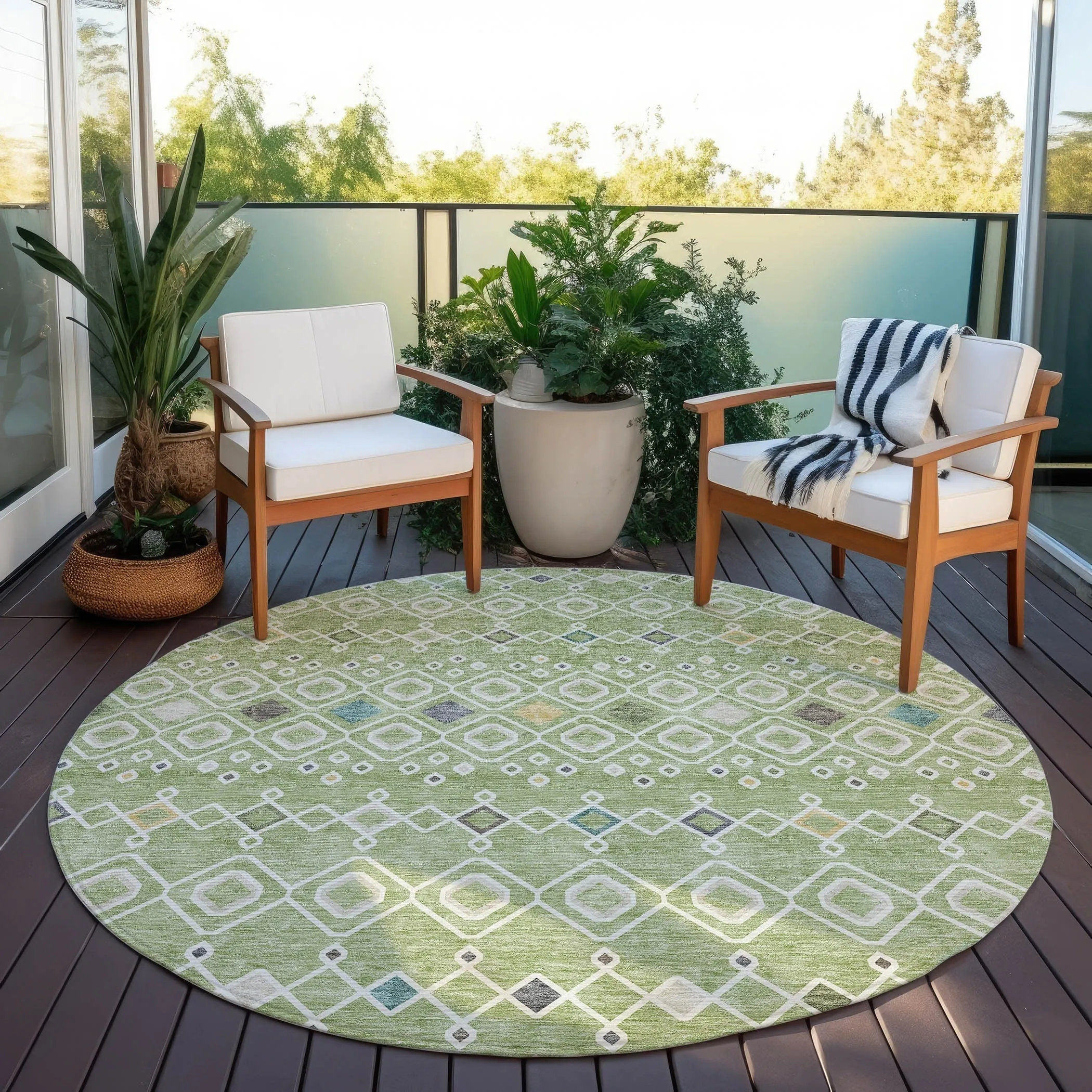 Machine Washable Indoor/ Outdoor Global Contempory Chantille Rug