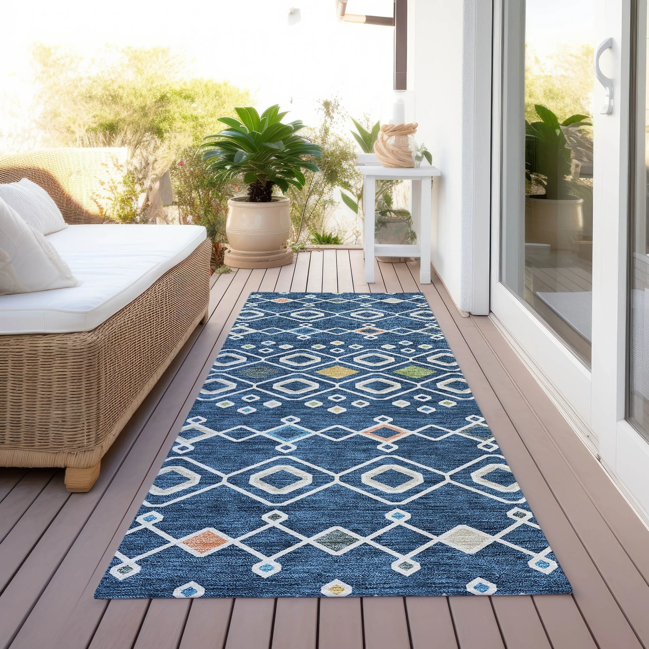 Machine Washable Indoor/ Outdoor Global Contempory Chantille Rug