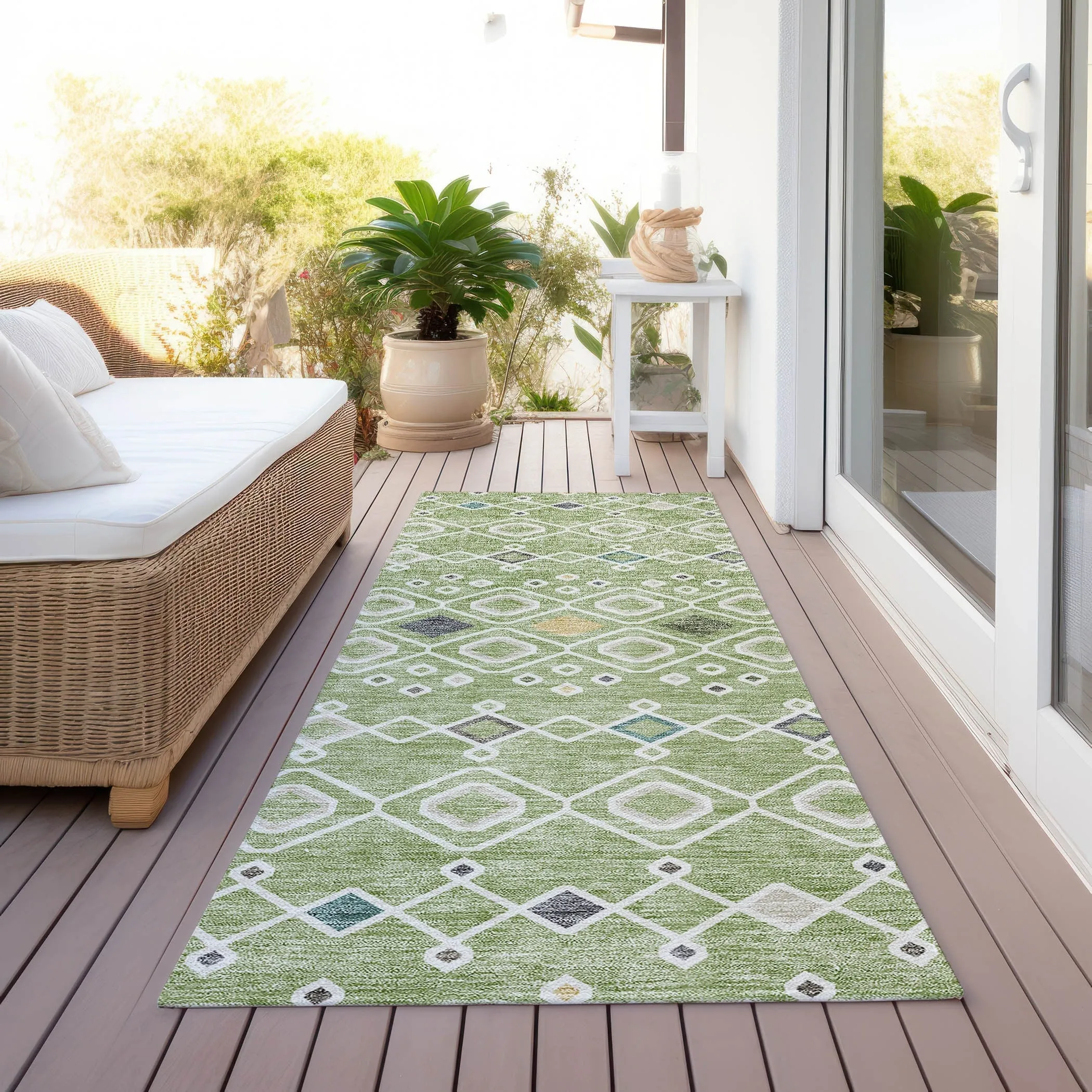 Machine Washable Indoor/ Outdoor Global Contempory Chantille Rug