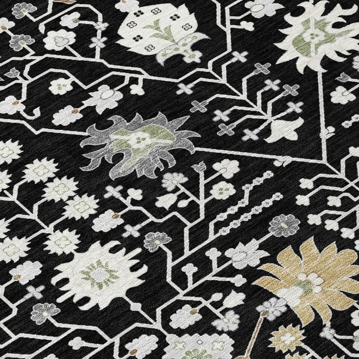 Machine Washable Indoor/ Outdoor Global Traditional Chantille Rug