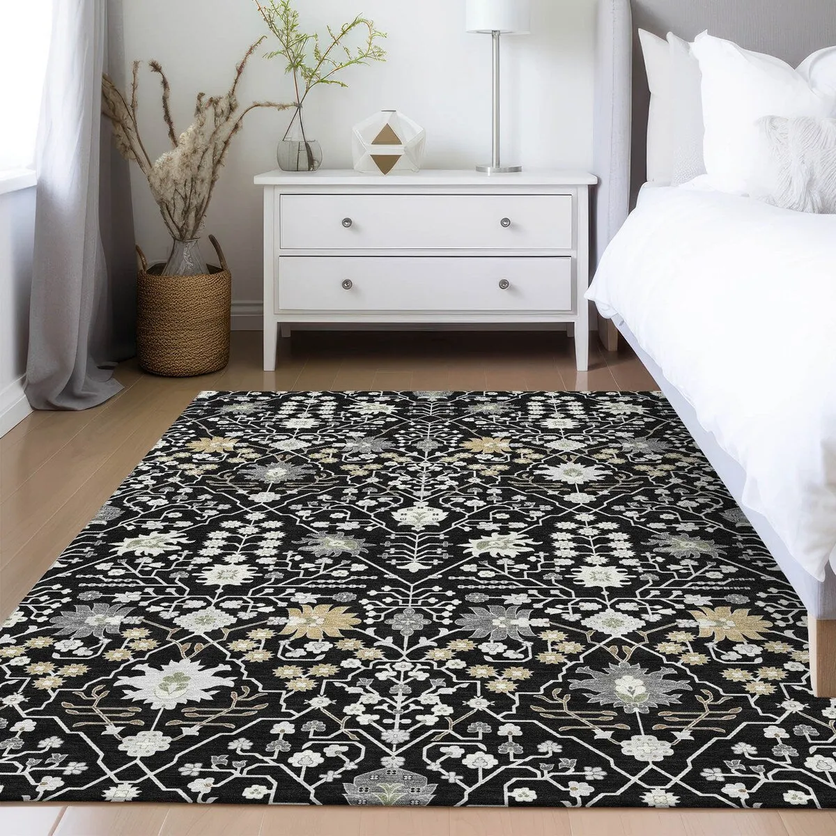 Machine Washable Indoor/ Outdoor Global Traditional Chantille Rug