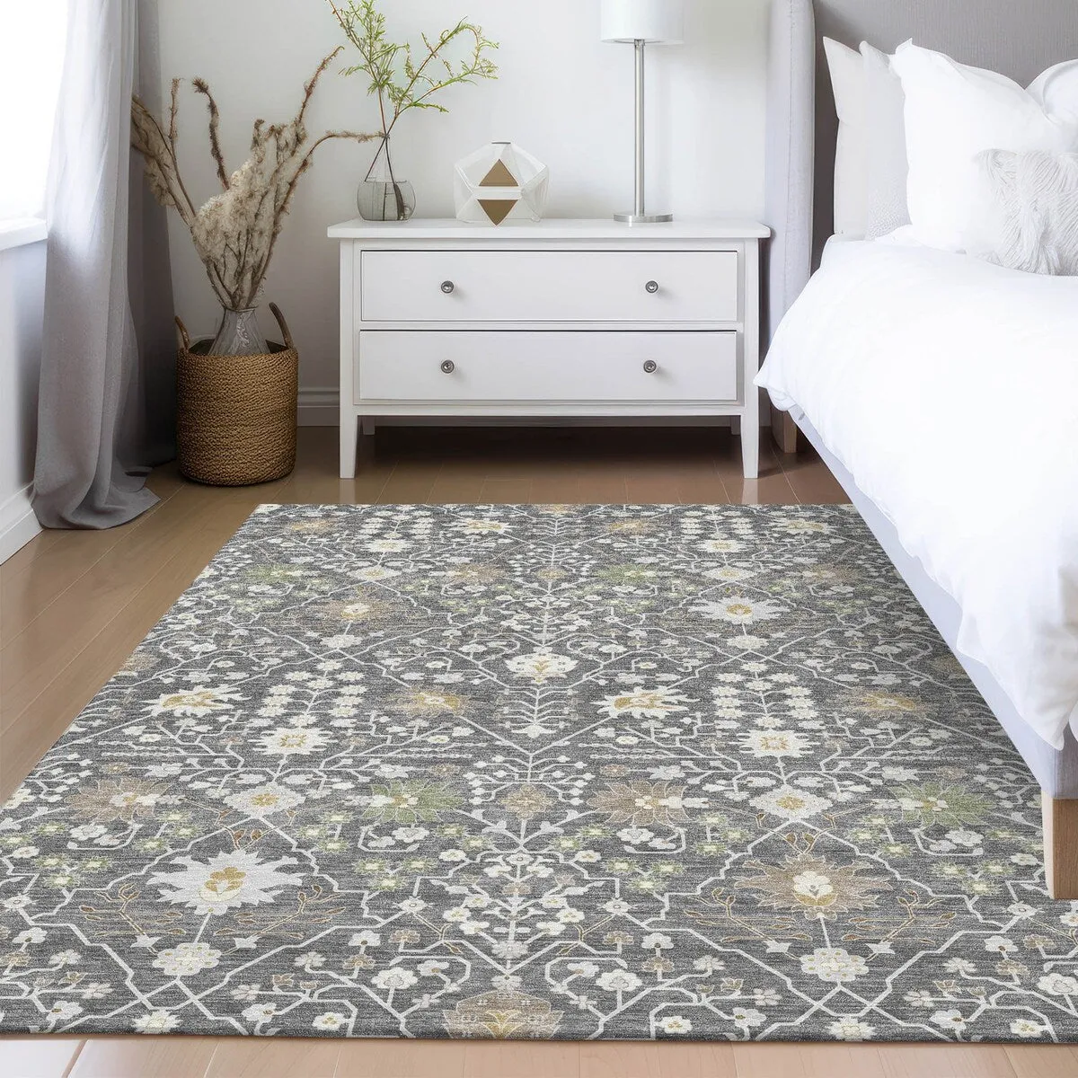 Machine Washable Indoor/ Outdoor Global Traditional Chantille Rug