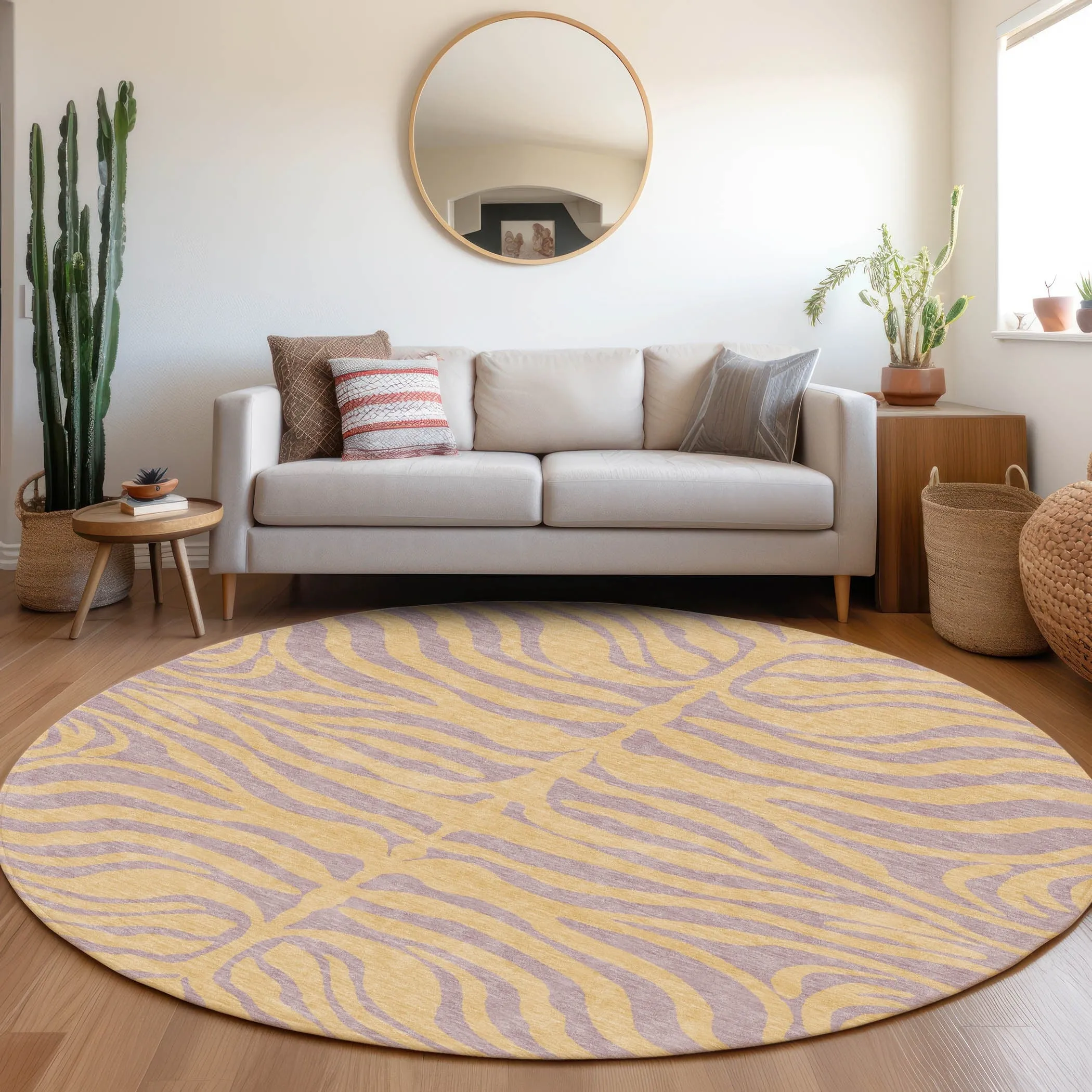 Machine Washable Indoor/ Outdoor Modern Animal Print Chantille Rug