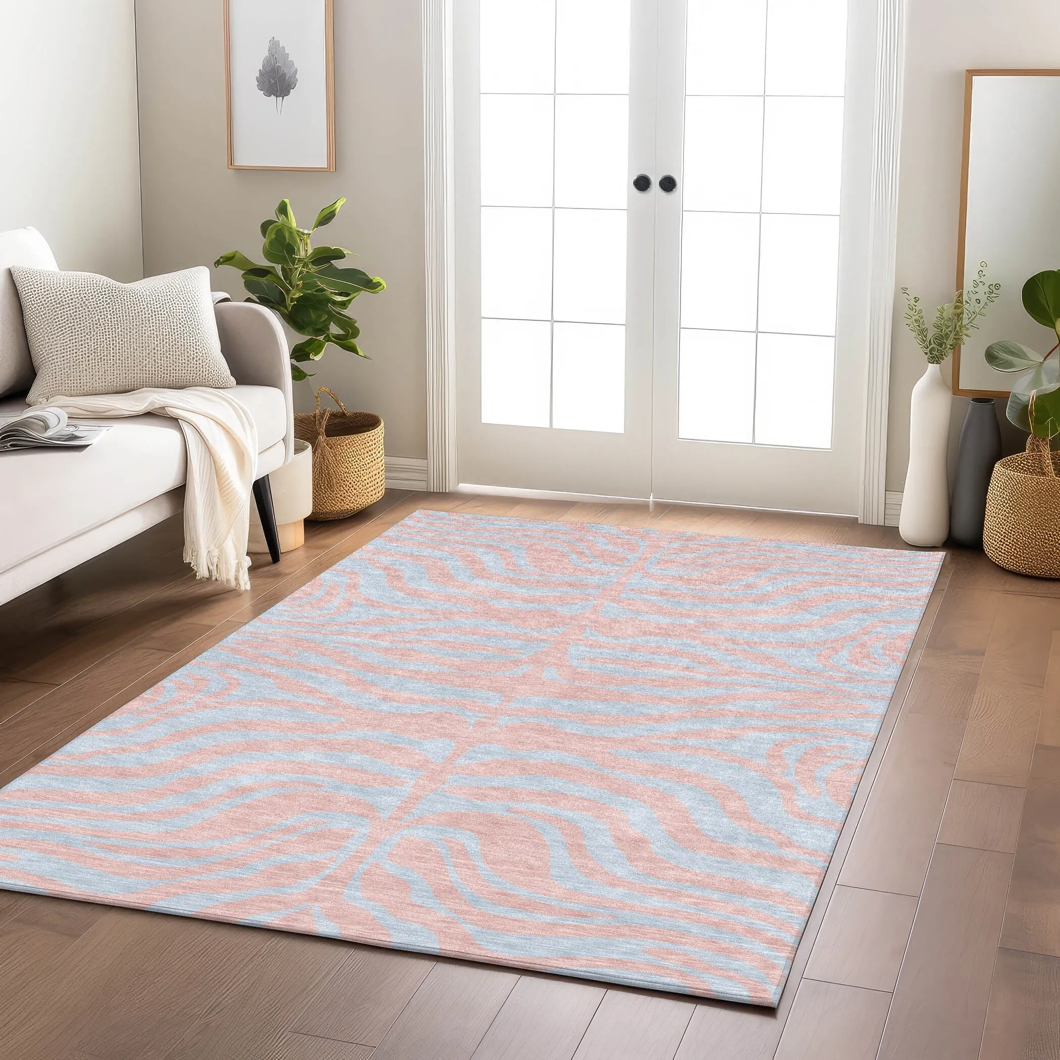 Machine Washable Indoor/ Outdoor Modern Animal Print Chantille Rug