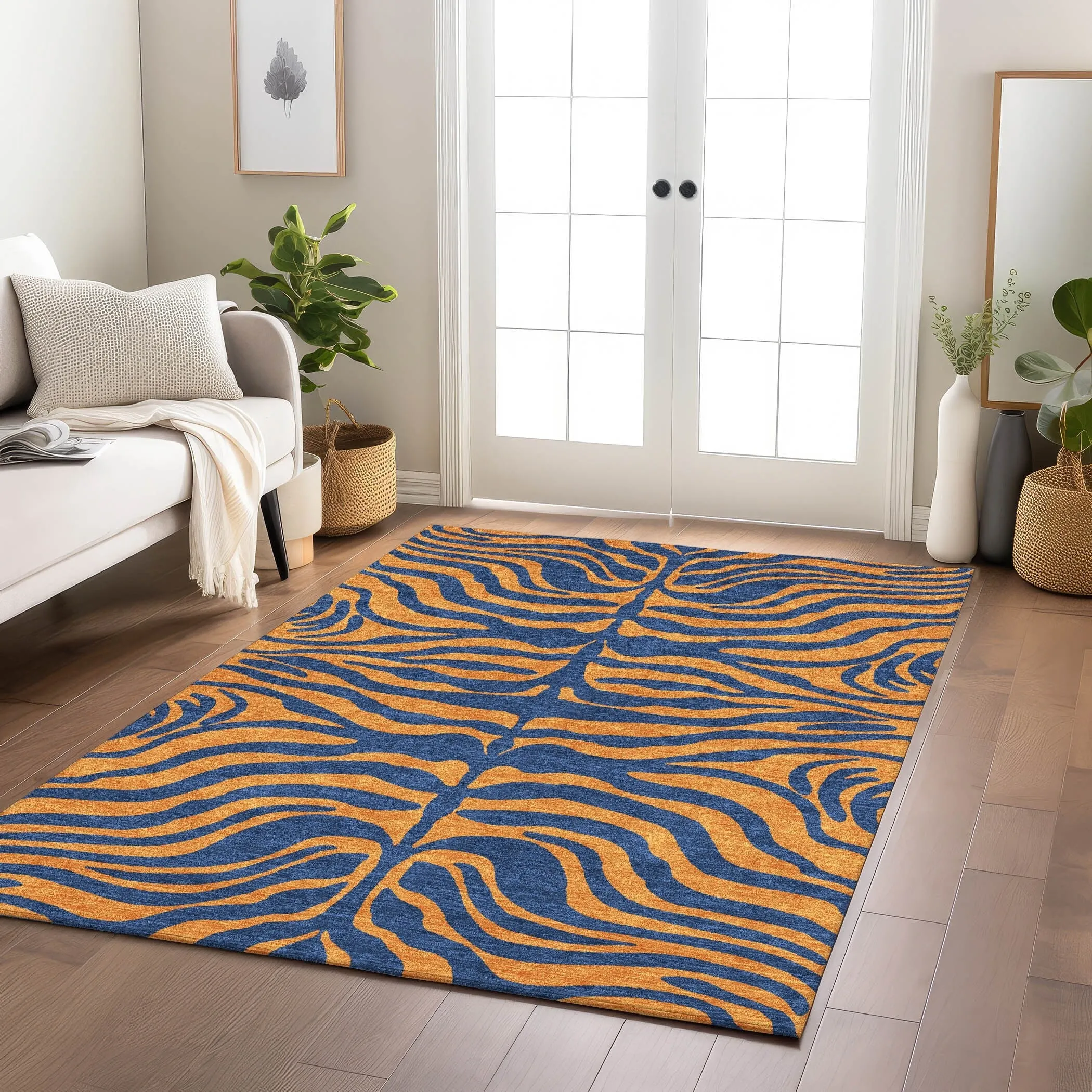 Machine Washable Indoor/ Outdoor Modern Animal Print Chantille Rug