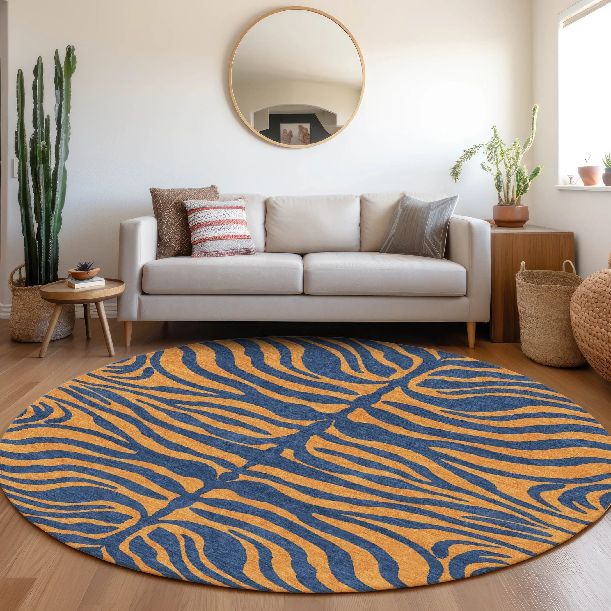 Machine Washable Indoor/ Outdoor Modern Animal Print Chantille Rug