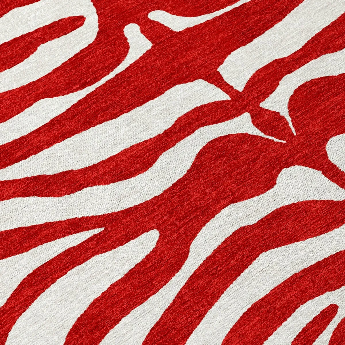 Machine Washable Indoor/ Outdoor Modern Animal Print Chantille Rug