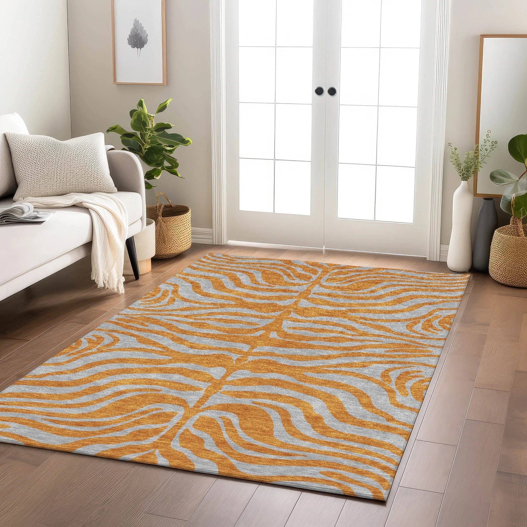 Machine Washable Indoor/ Outdoor Modern Animal Print Chantille Rug