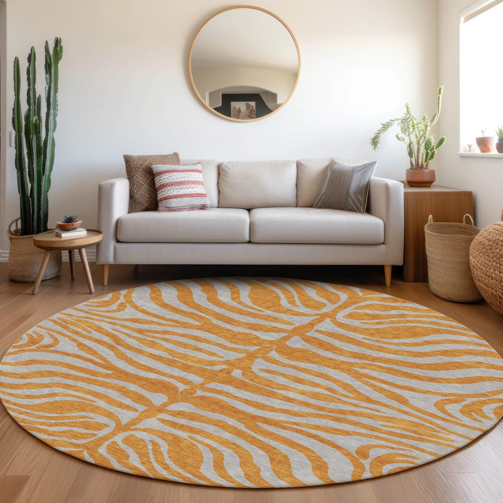 Machine Washable Indoor/ Outdoor Modern Animal Print Chantille Rug