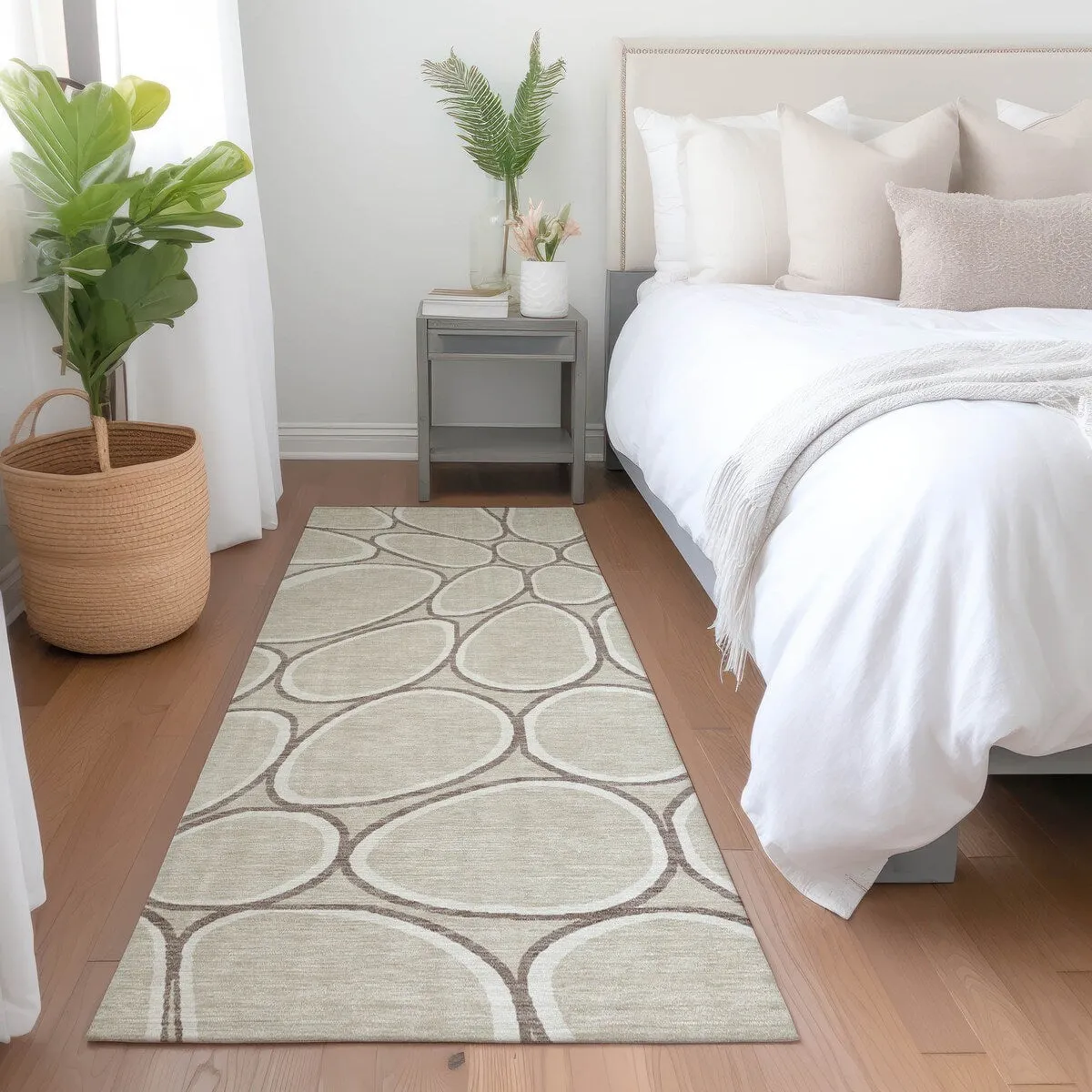 Machine Washable Indoor/ Outdoor Modern Bubbles Chantille Rug