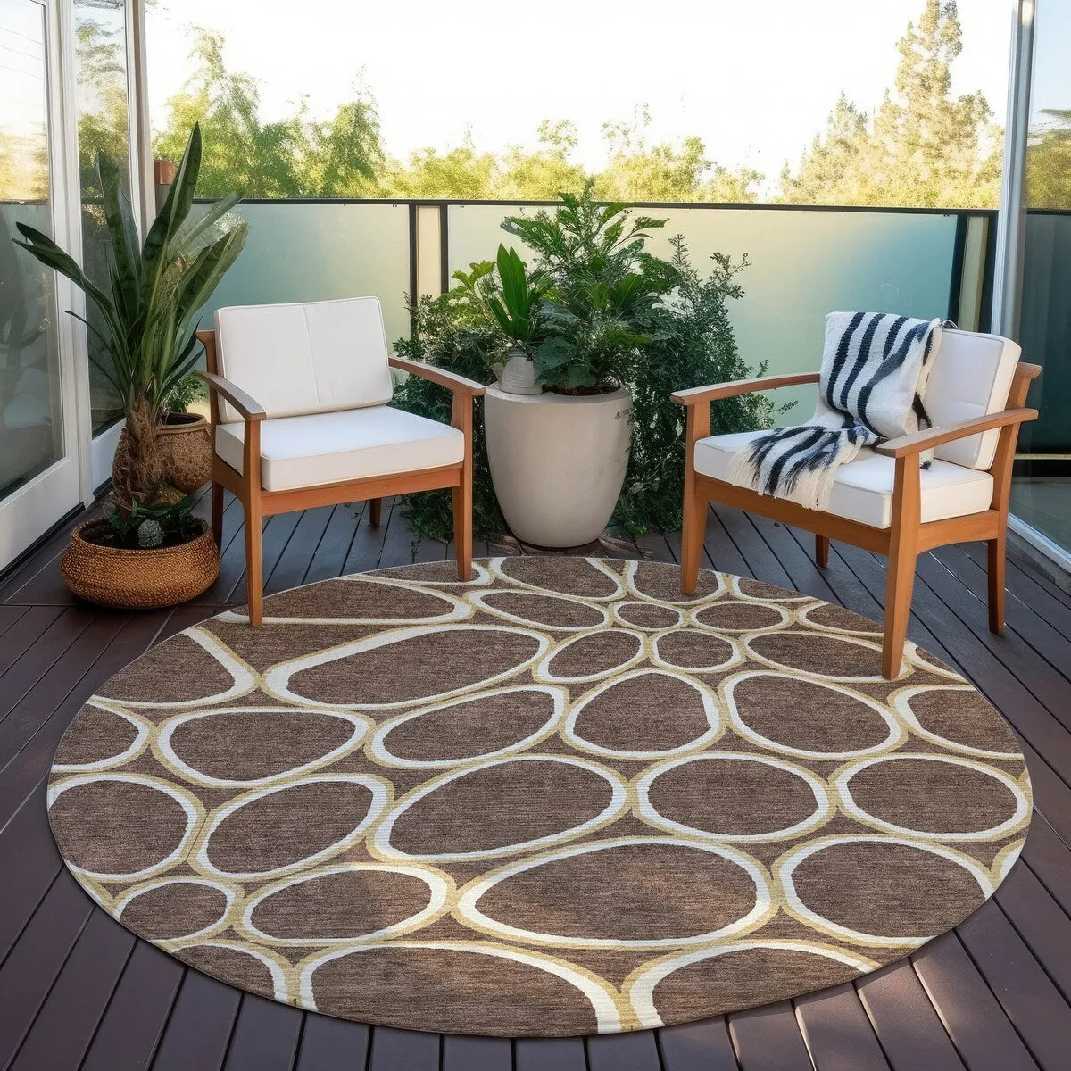 Machine Washable Indoor/ Outdoor Modern Bubbles Chantille Rug
