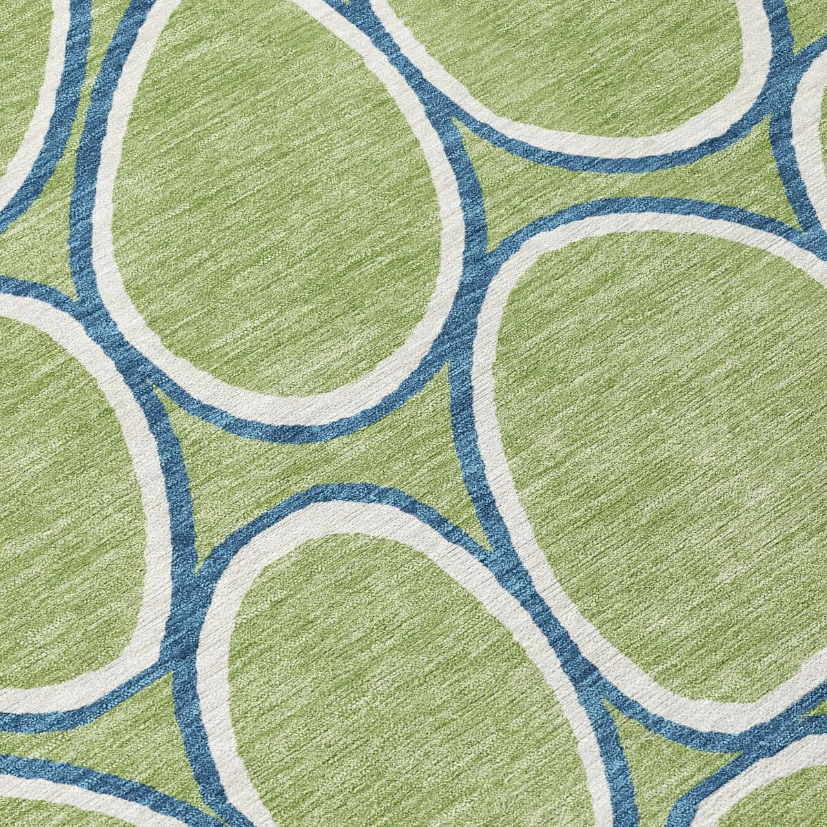Machine Washable Indoor/ Outdoor Modern Bubbles Chantille Rug