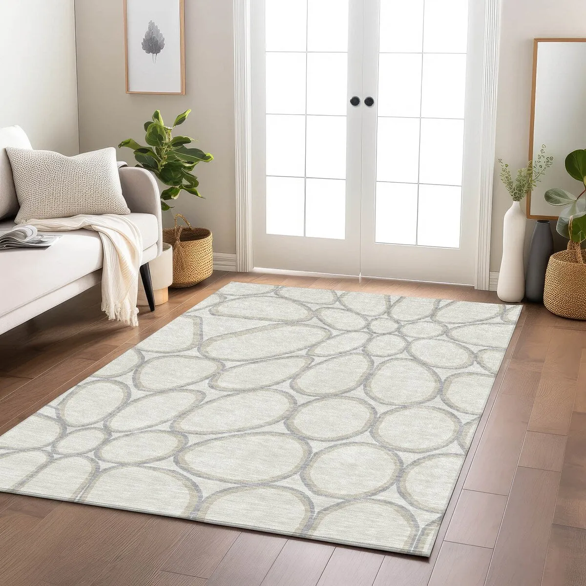 Machine Washable Indoor/ Outdoor Modern Bubbles Chantille Rug