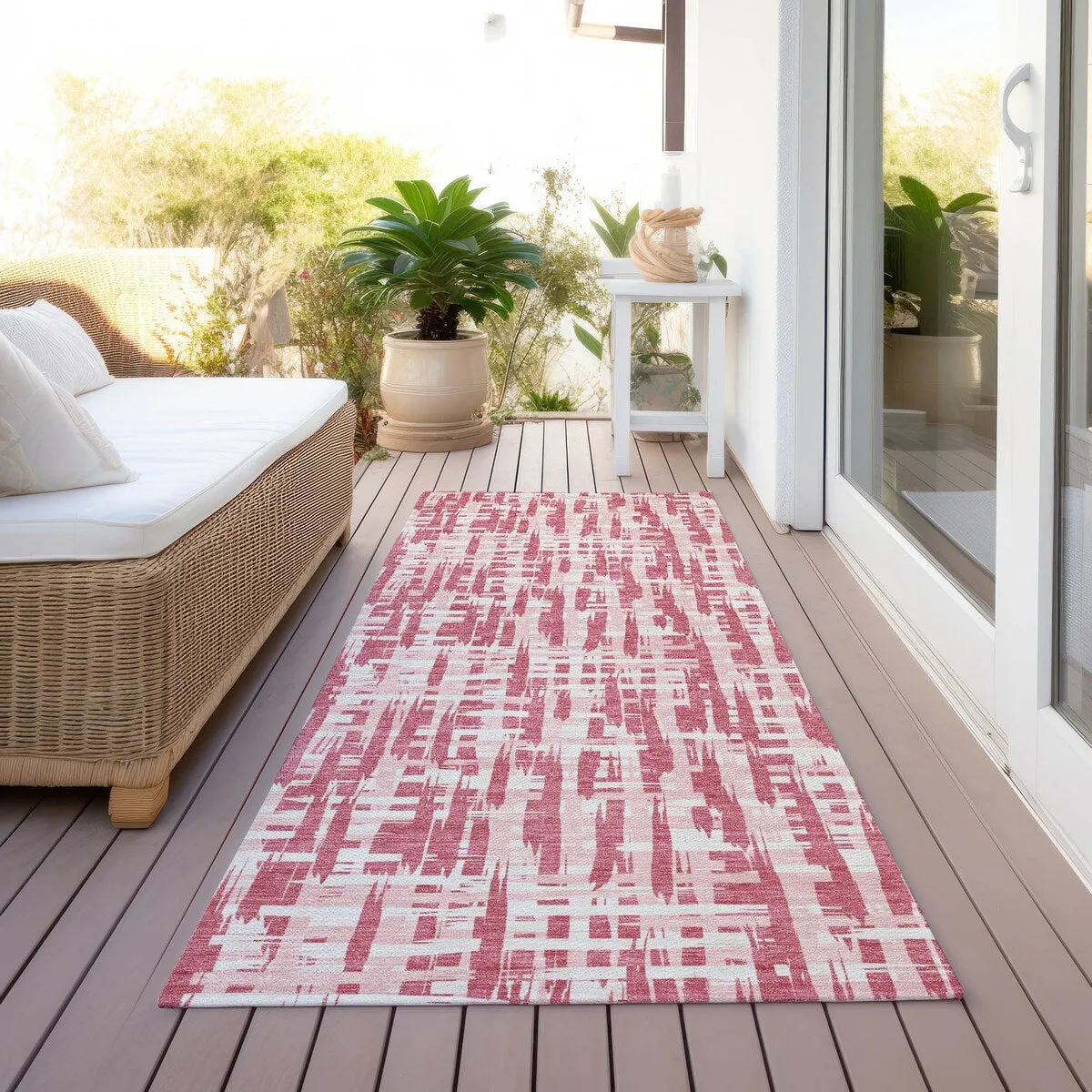 Machine Washable Indoor/ Outdoor Modern Crosshatch Chantille Rug