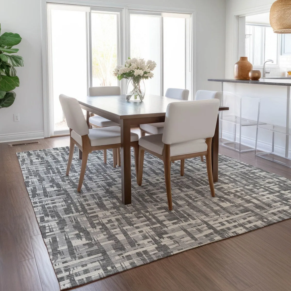 Machine Washable Indoor/ Outdoor Modern Crosshatch Chantille Rug