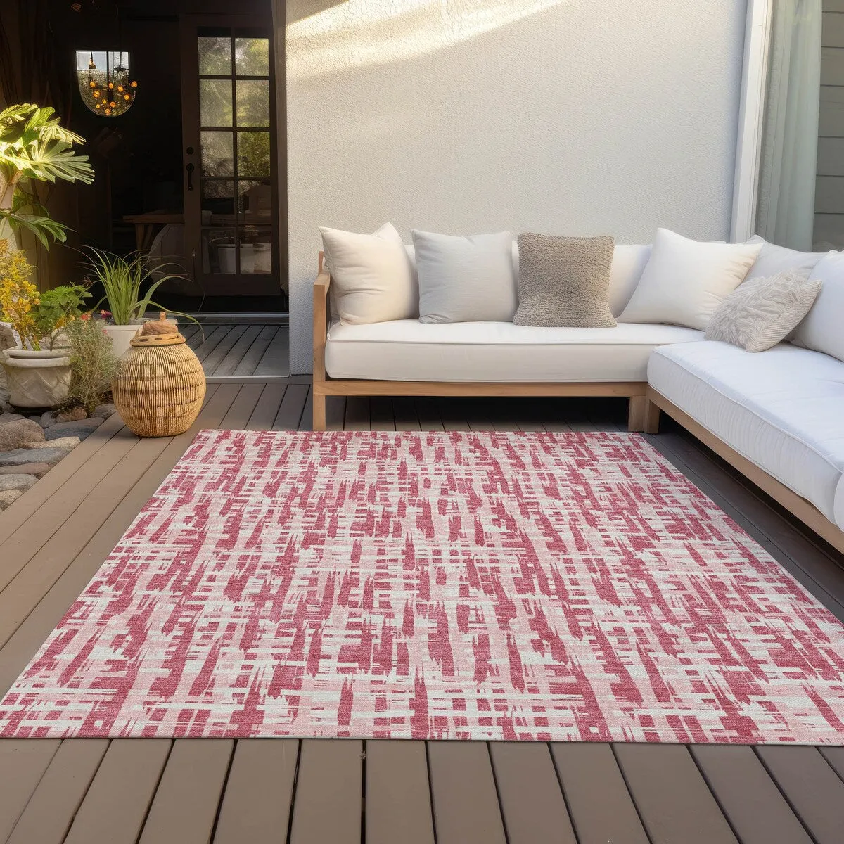 Machine Washable Indoor/ Outdoor Modern Crosshatch Chantille Rug