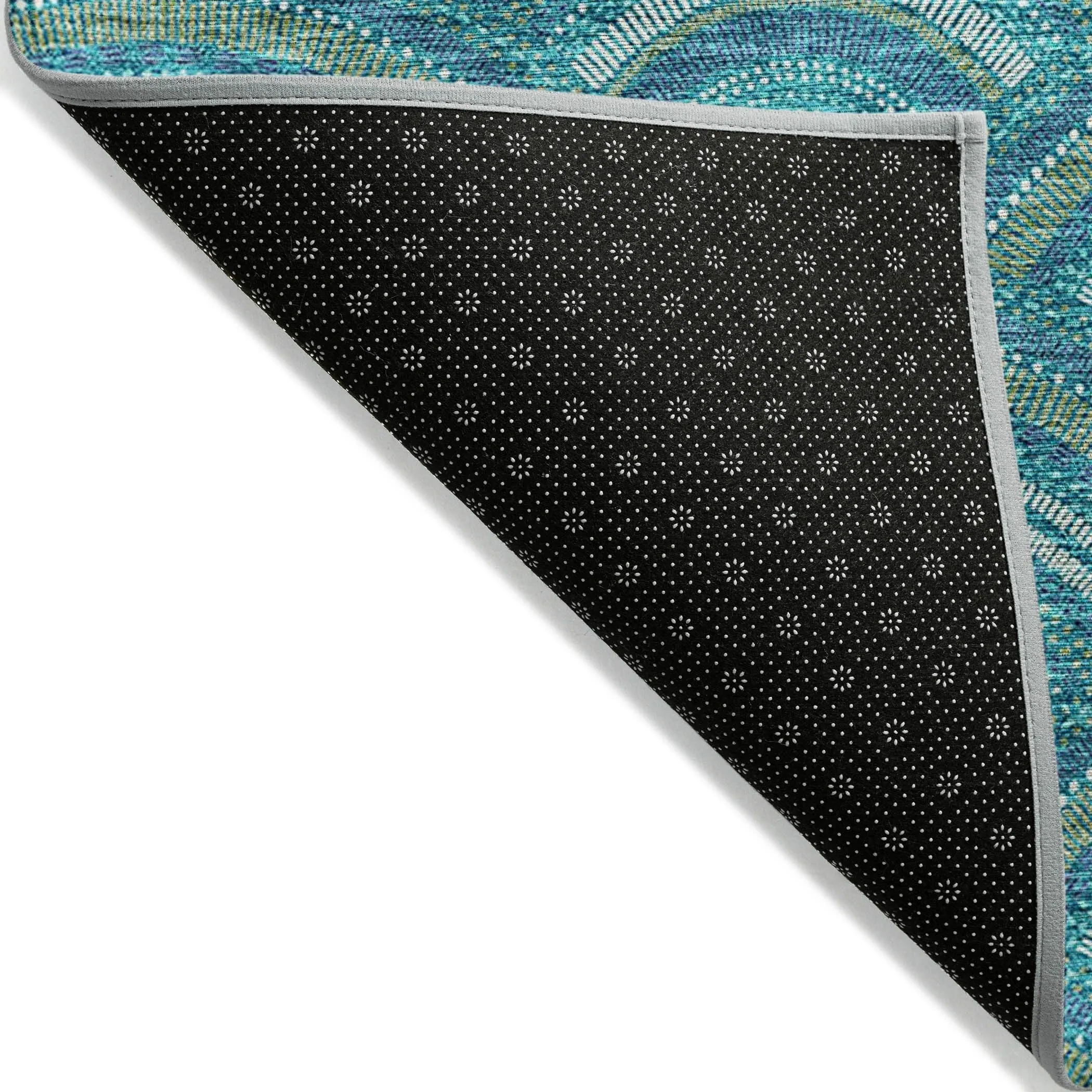 Machine Washable Indoor/ Outdoor Modern Mosaic Chantille Rug