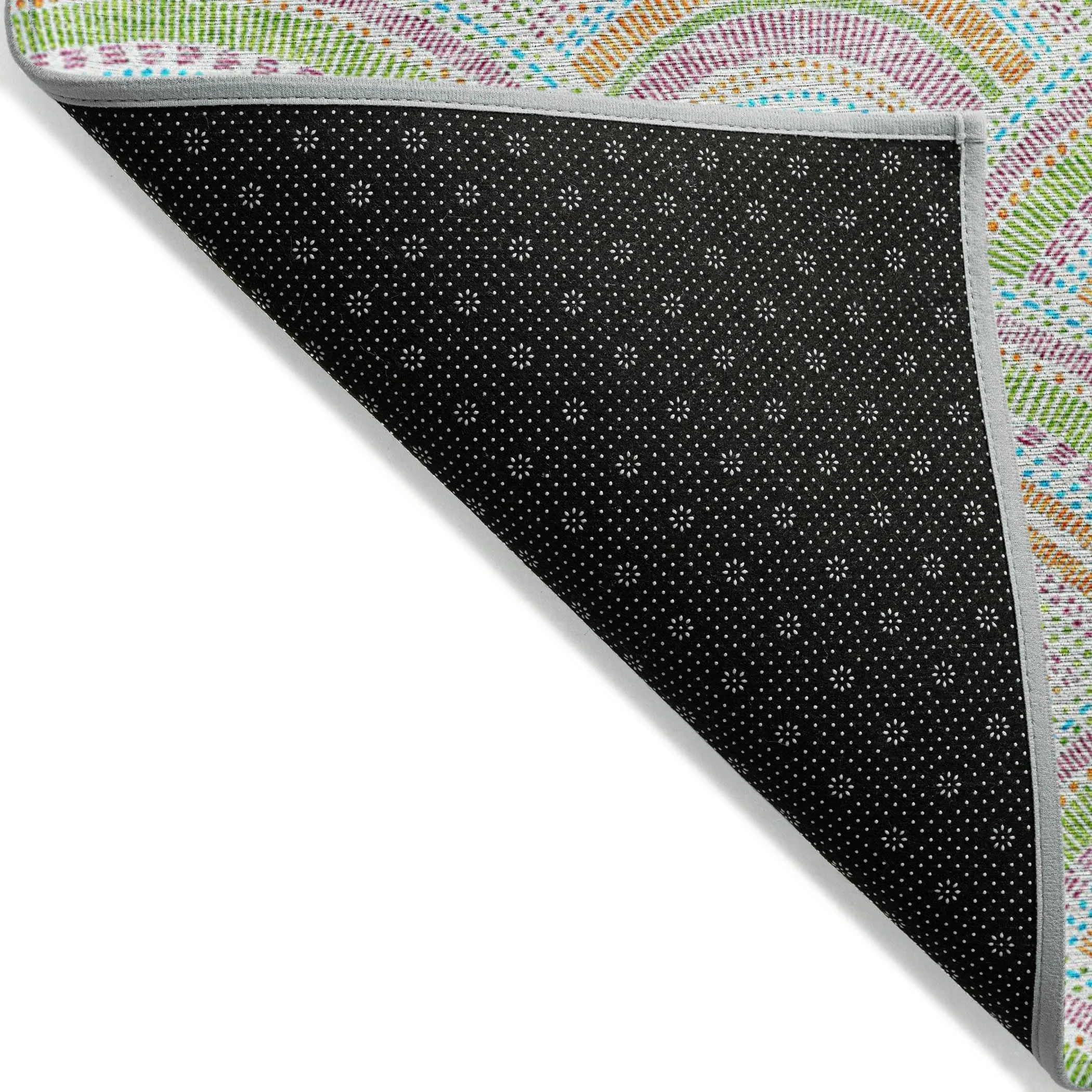 Machine Washable Indoor/ Outdoor Modern Mosaic Chantille Rug