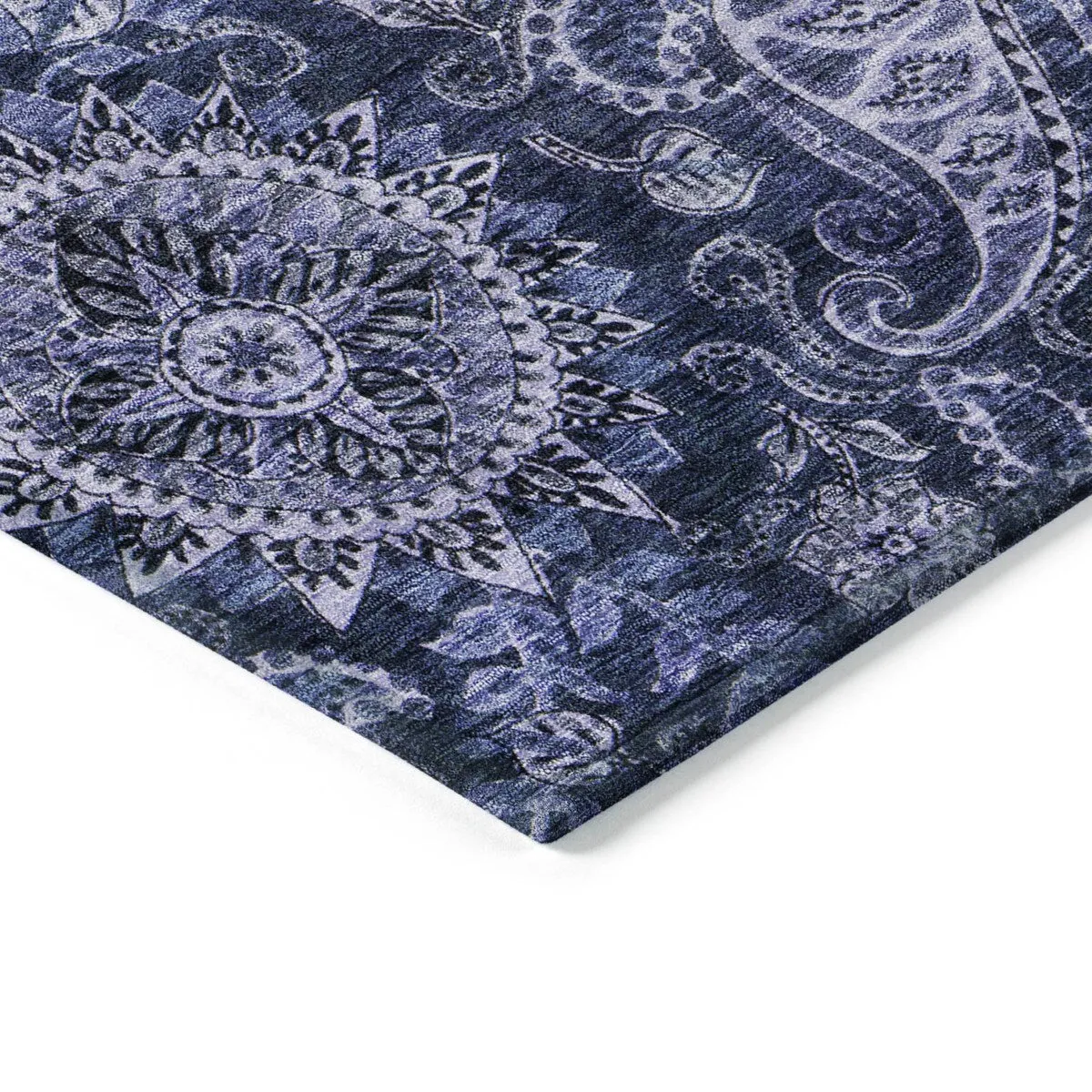 Machine Washable Indoor/ Outdoor Modern Paisley Chantille Rug