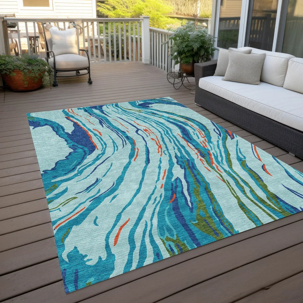Machine Washable Indoor/ Outdoor Modern Wave Chantille Rug