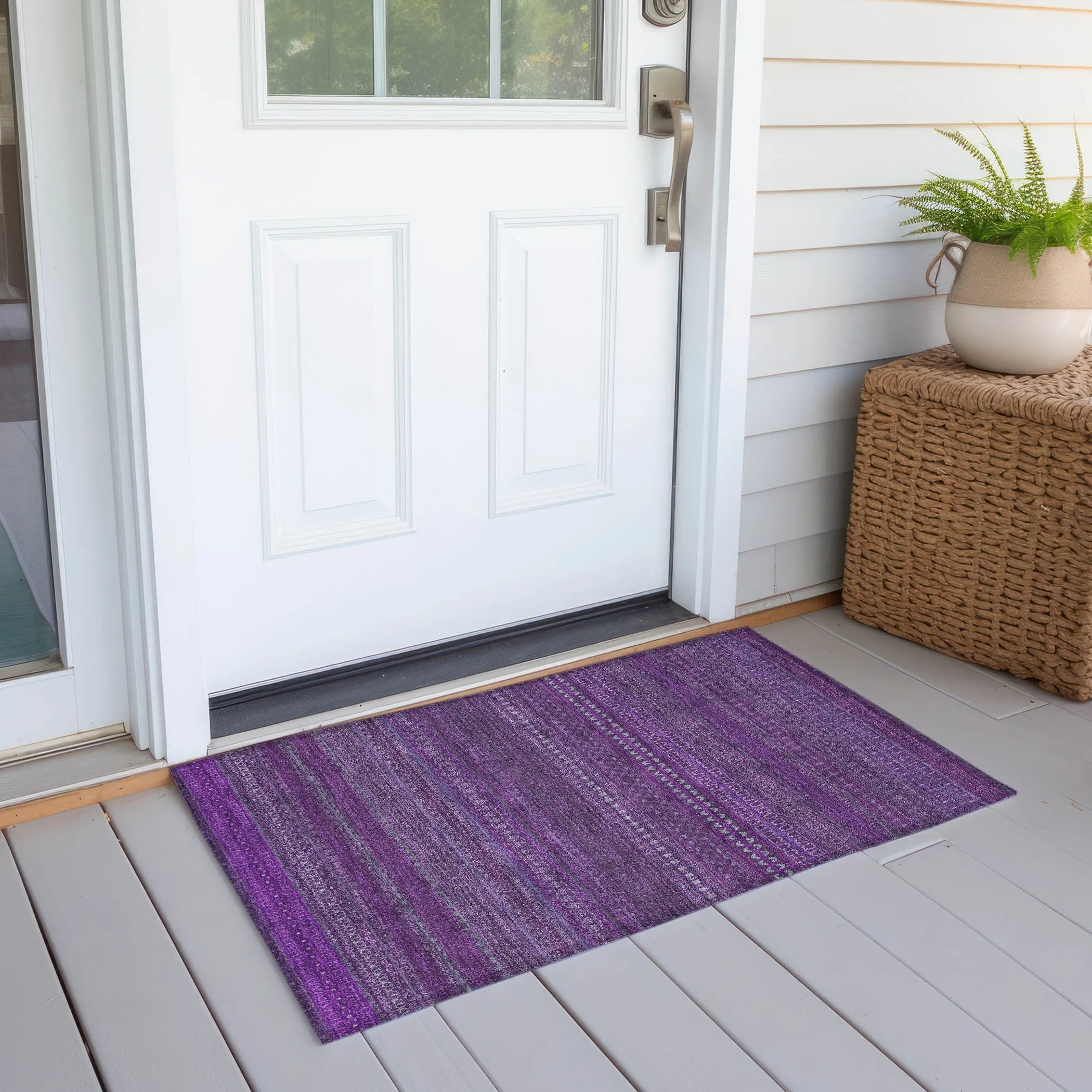 Machine Washable Indoor/ Outdoor Moroccan Stripes Chantille Rug