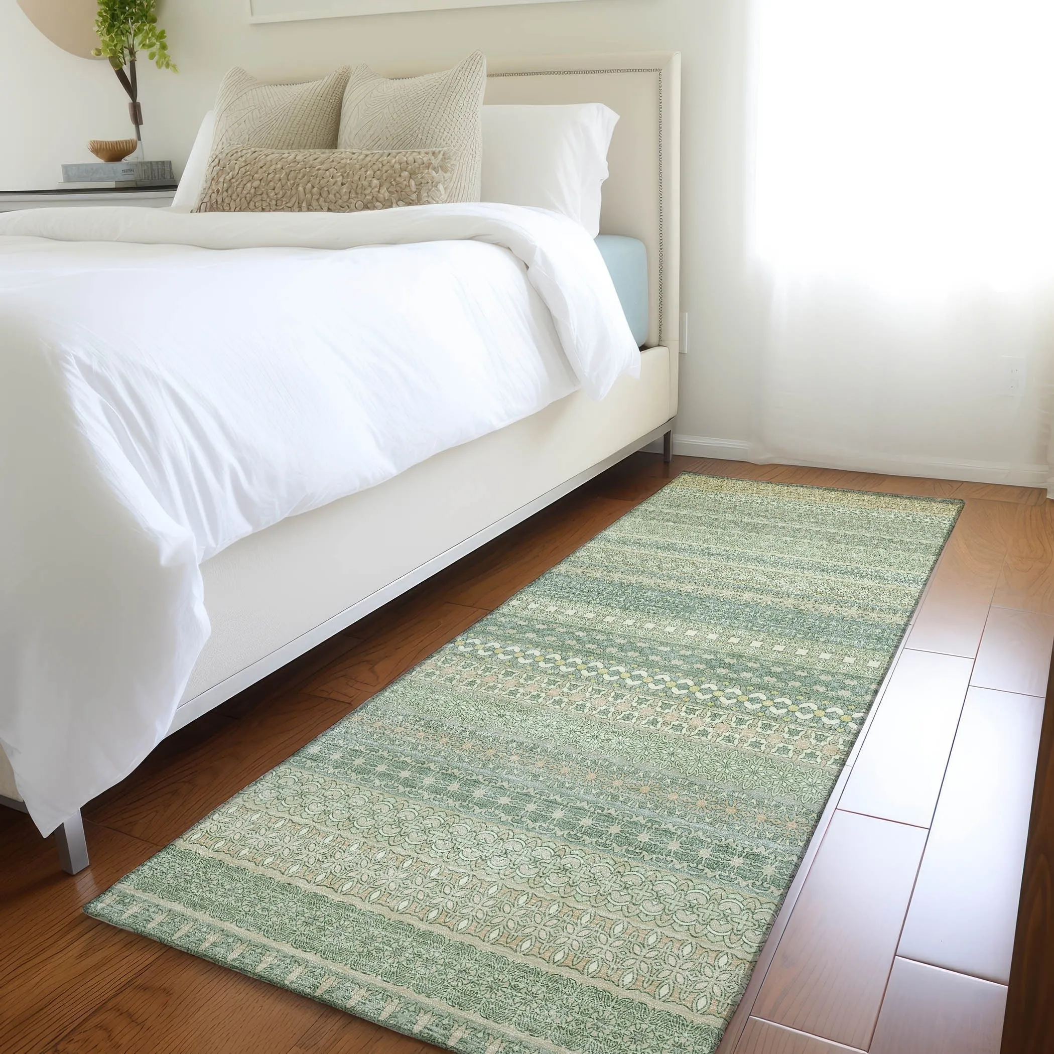 Machine Washable Indoor/ Outdoor Moroccan Stripes Chantille Rug