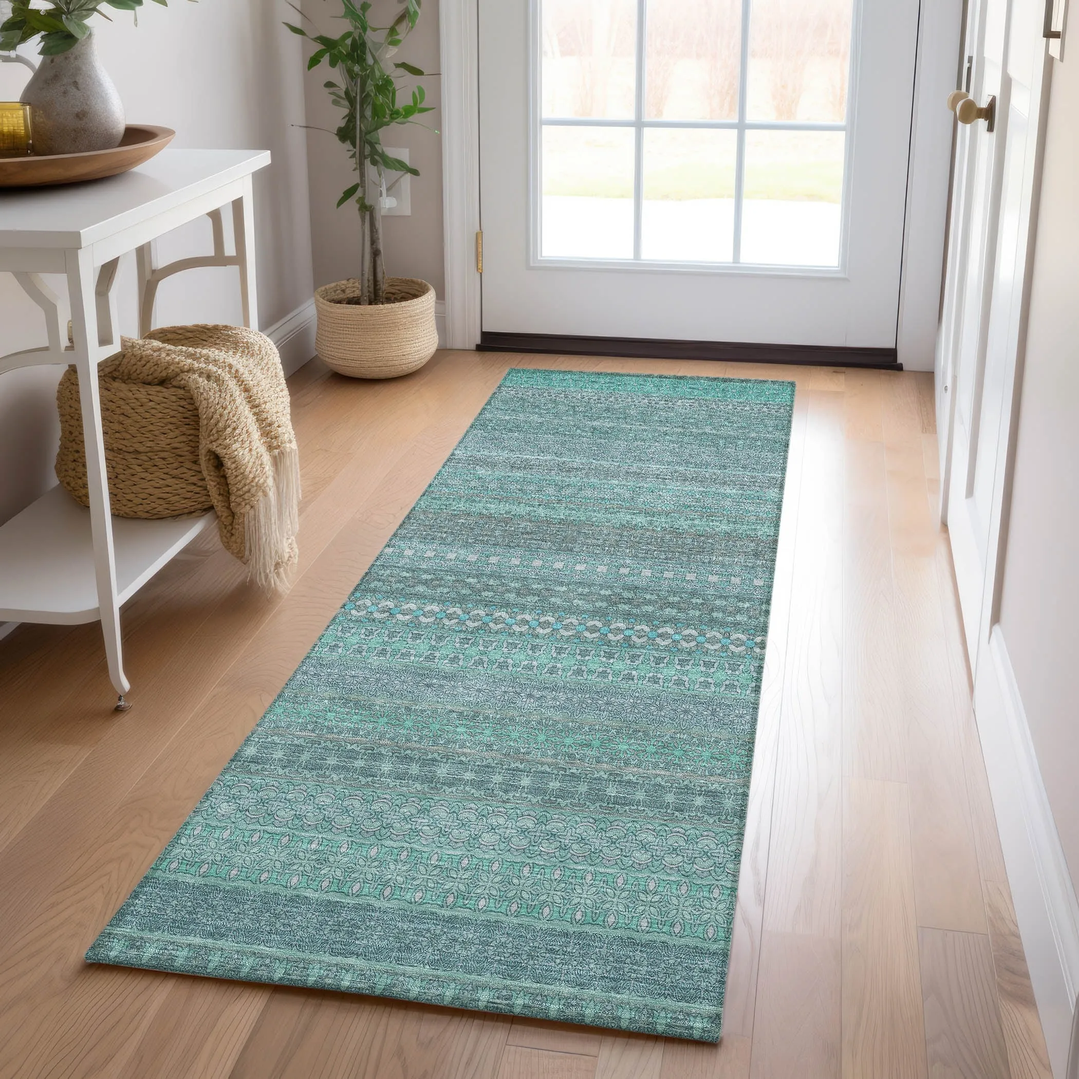 Machine Washable Indoor/ Outdoor Moroccan Stripes Chantille Rug