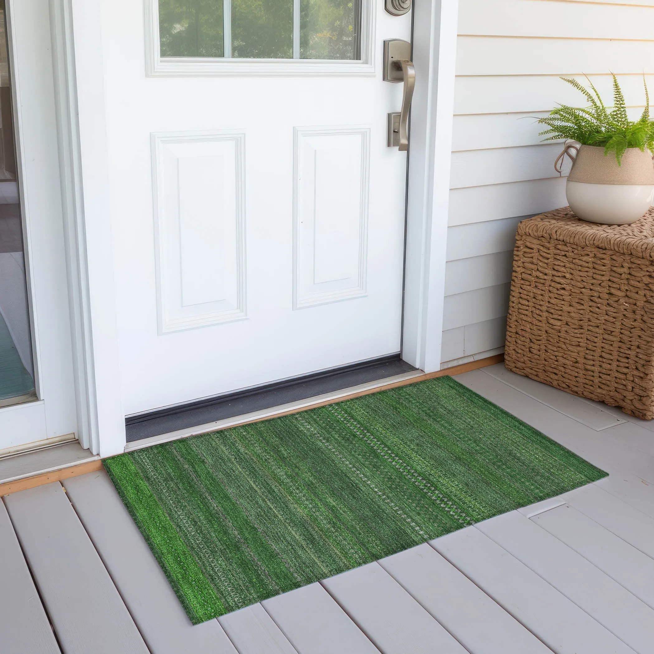 Machine Washable Indoor/ Outdoor Moroccan Stripes Chantille Rug