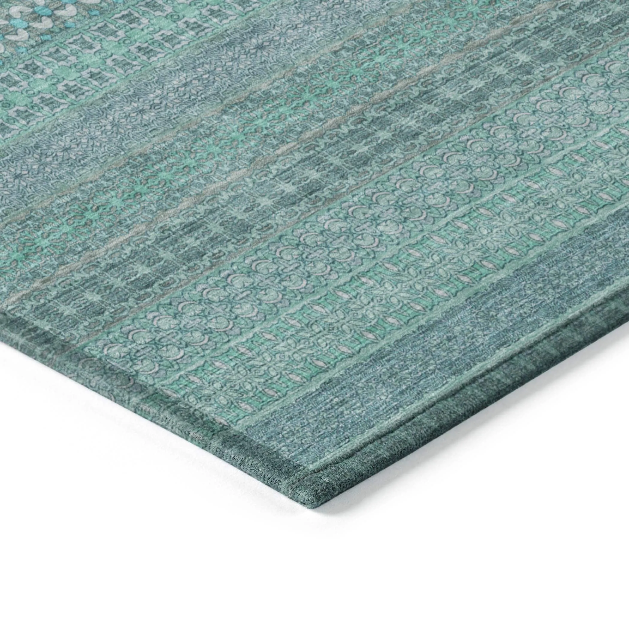 Machine Washable Indoor/ Outdoor Moroccan Stripes Chantille Rug