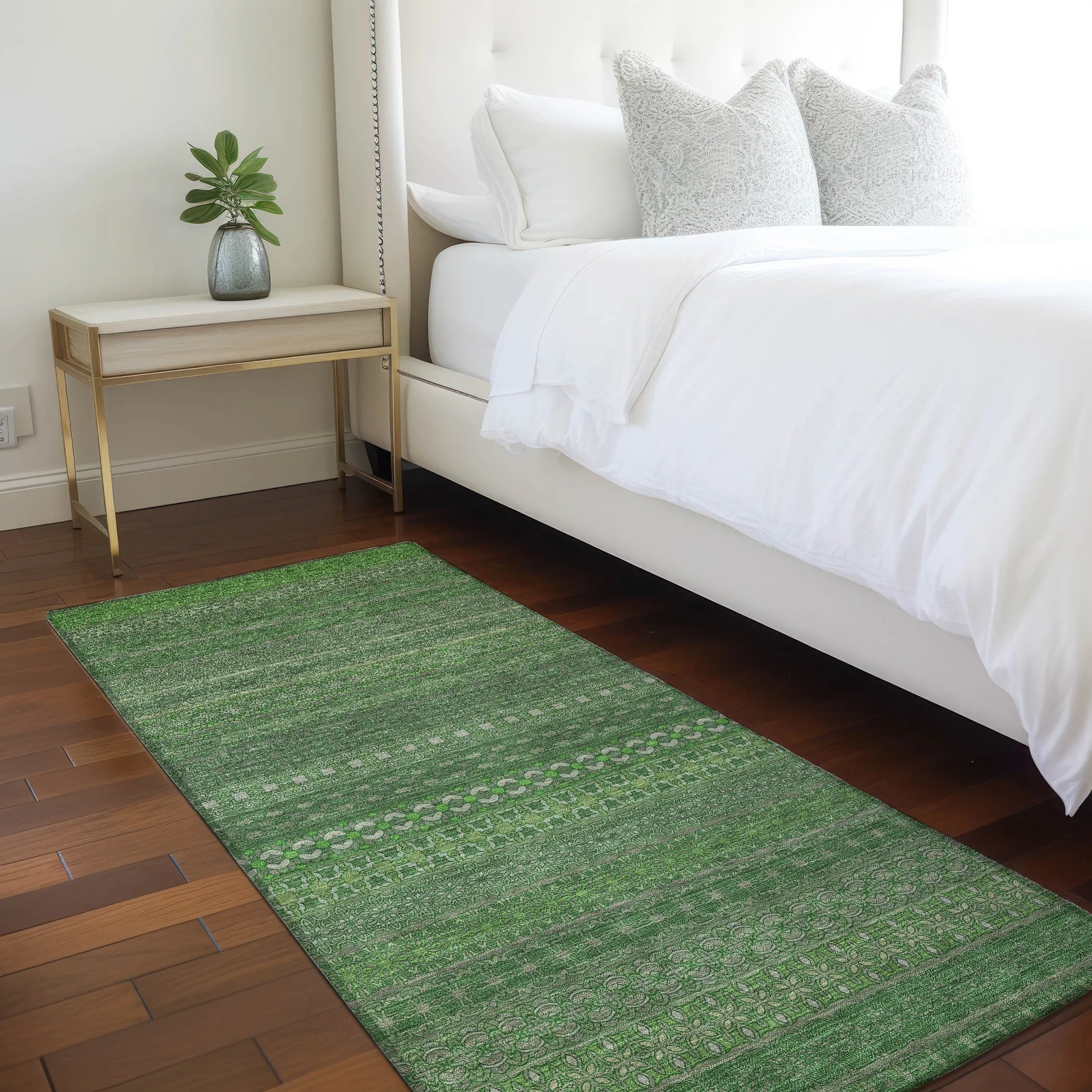 Machine Washable Indoor/ Outdoor Moroccan Stripes Chantille Rug