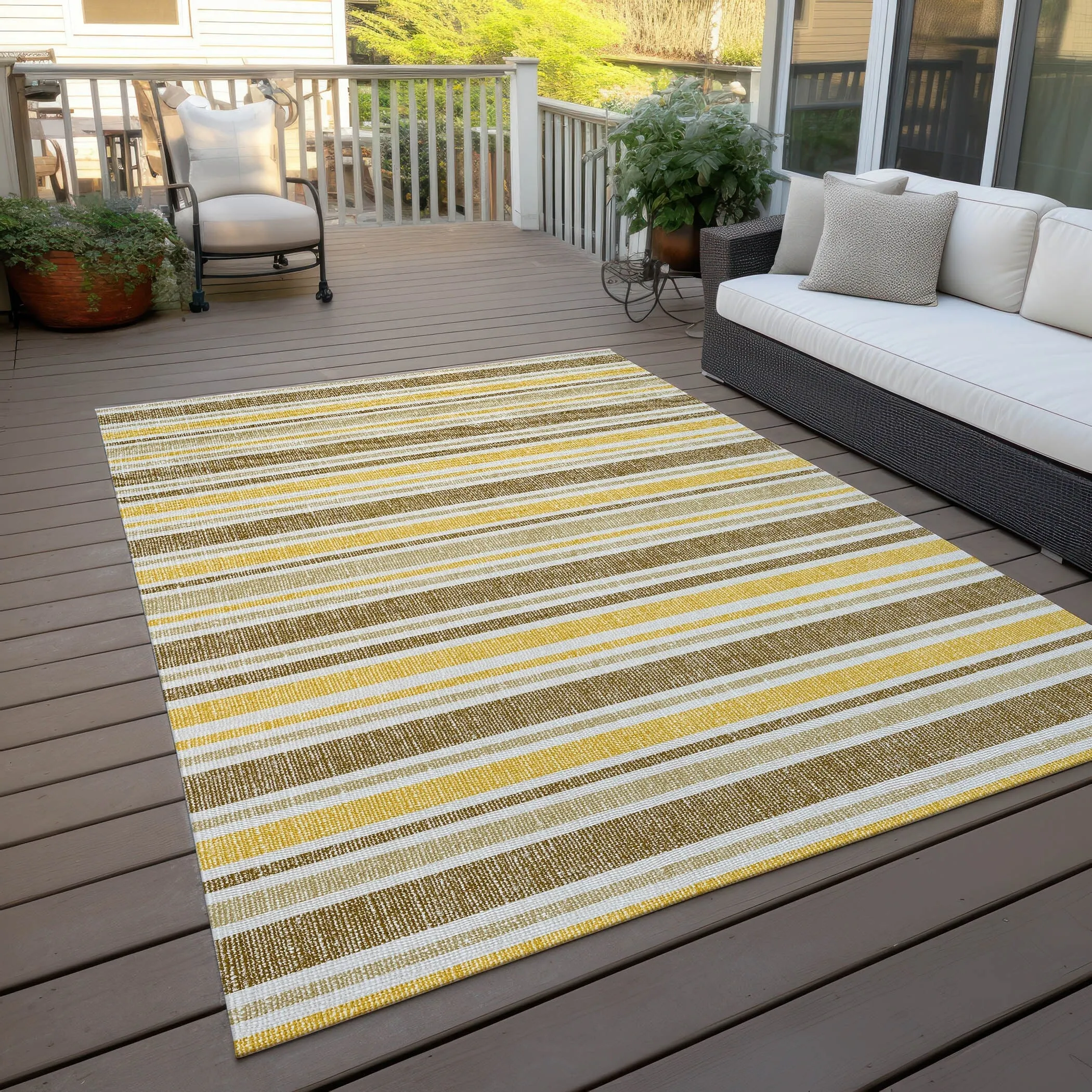 Machine Washable Indoor/ Outdoor Multi Cabana Stripe Chantille Rug