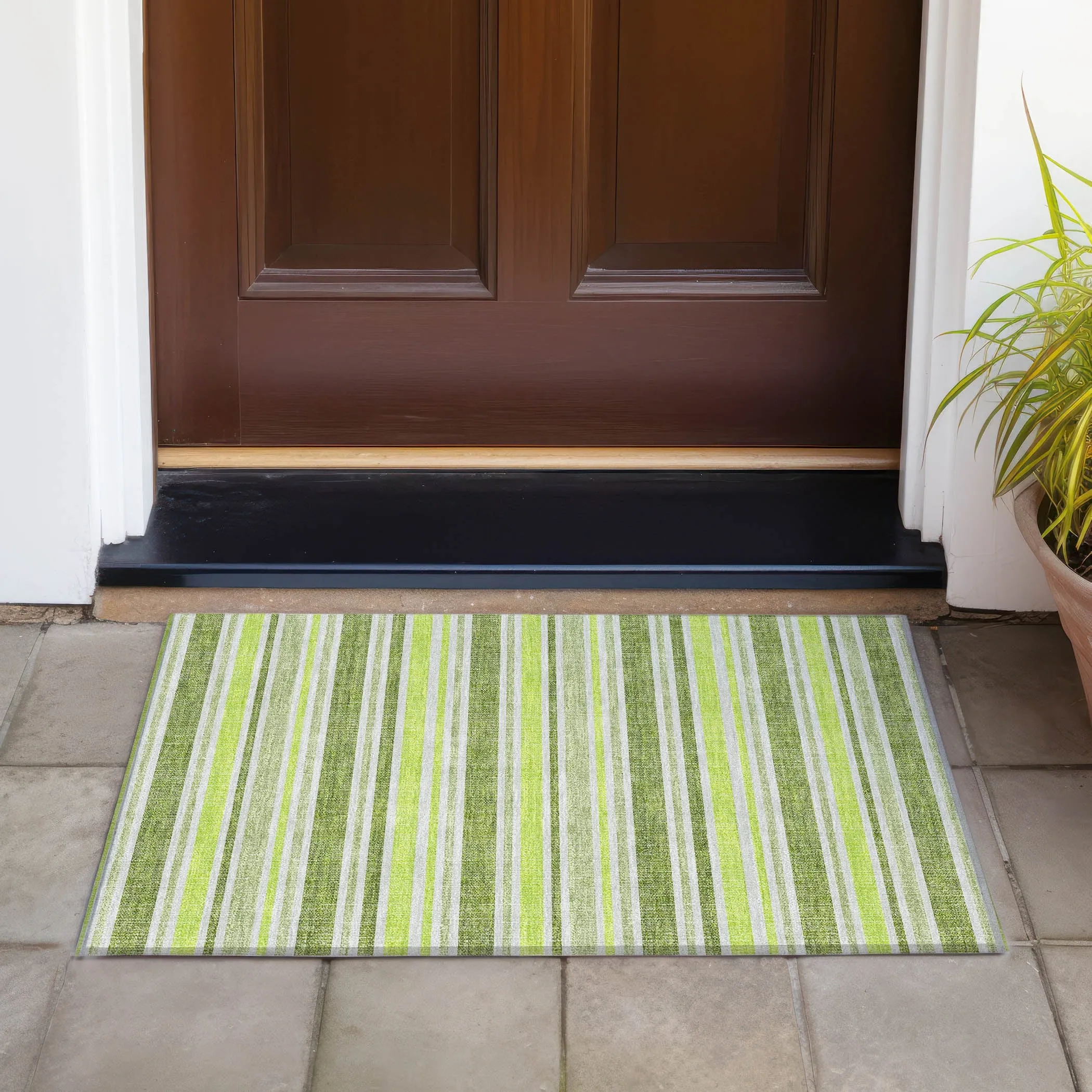 Machine Washable Indoor/ Outdoor Multi Cabana Stripe Chantille Rug