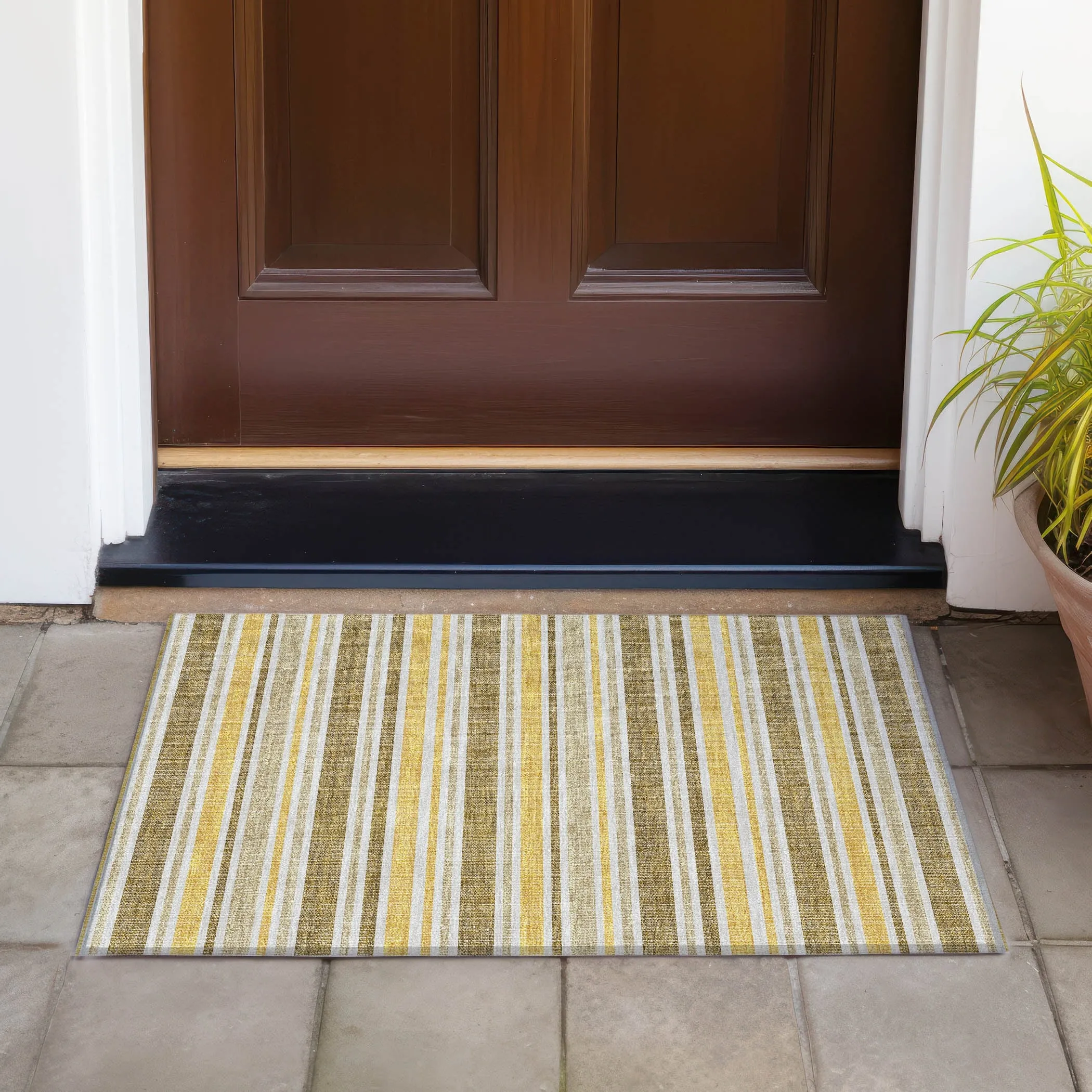 Machine Washable Indoor/ Outdoor Multi Cabana Stripe Chantille Rug