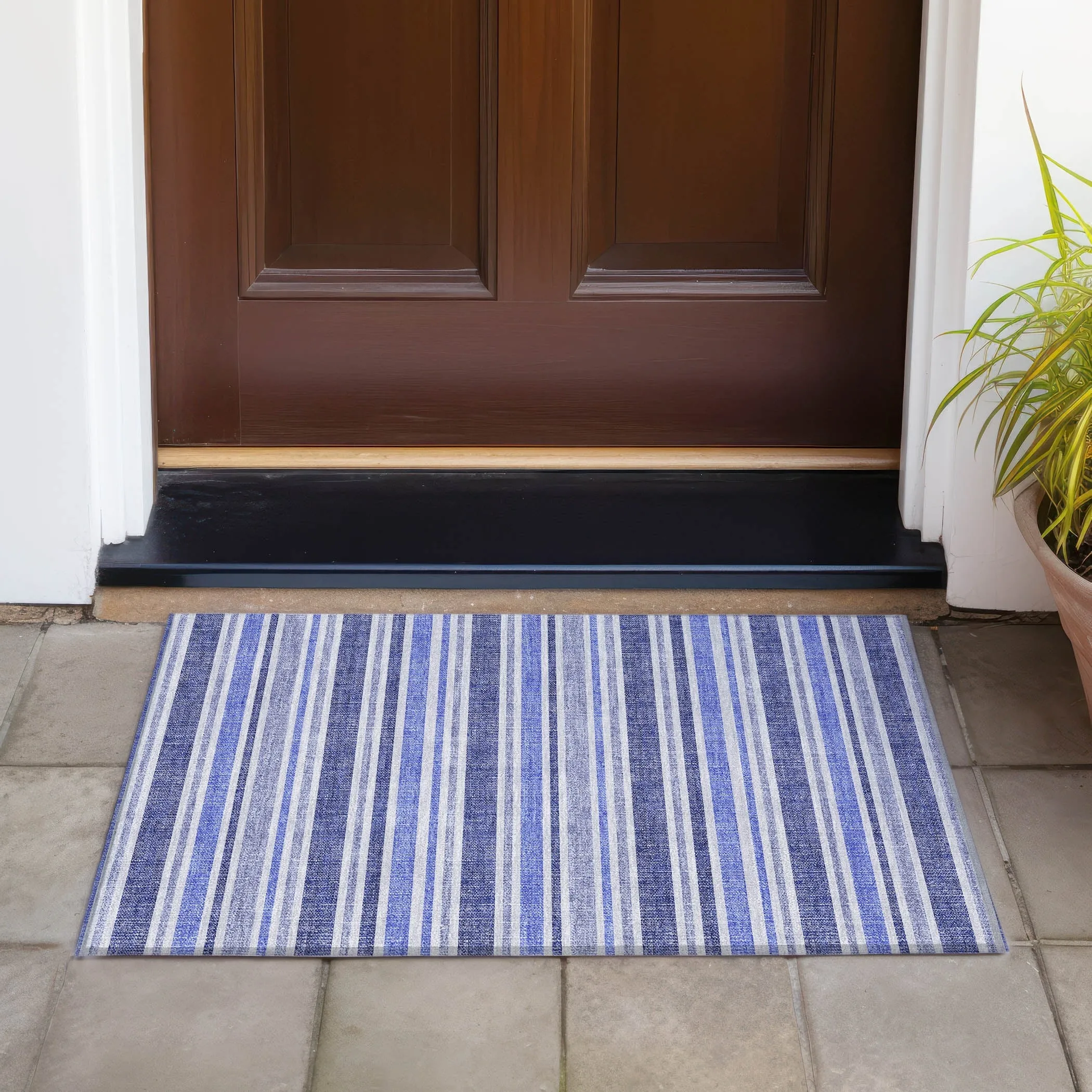 Machine Washable Indoor/ Outdoor Multi Cabana Stripe Chantille Rug