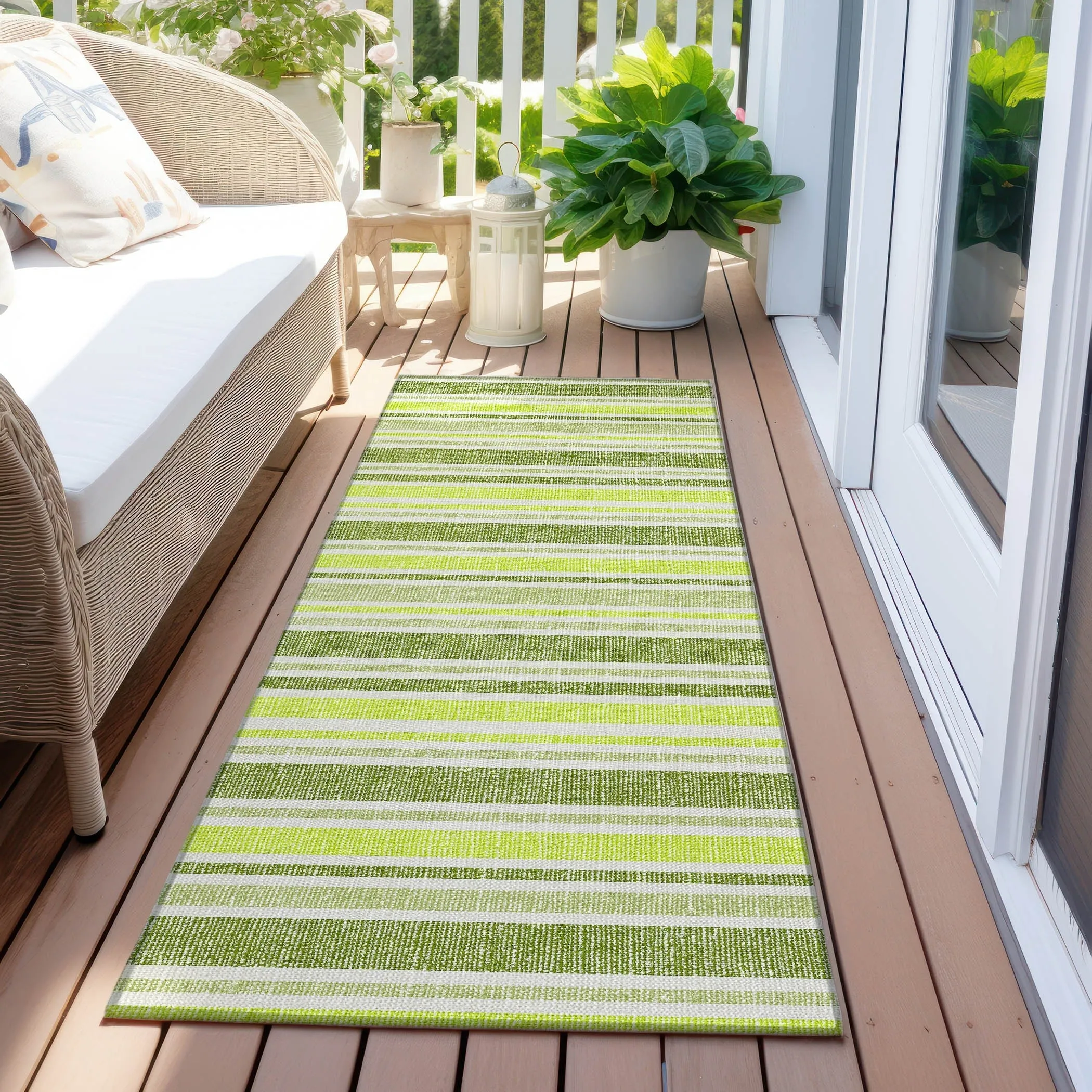 Machine Washable Indoor/ Outdoor Multi Cabana Stripe Chantille Rug